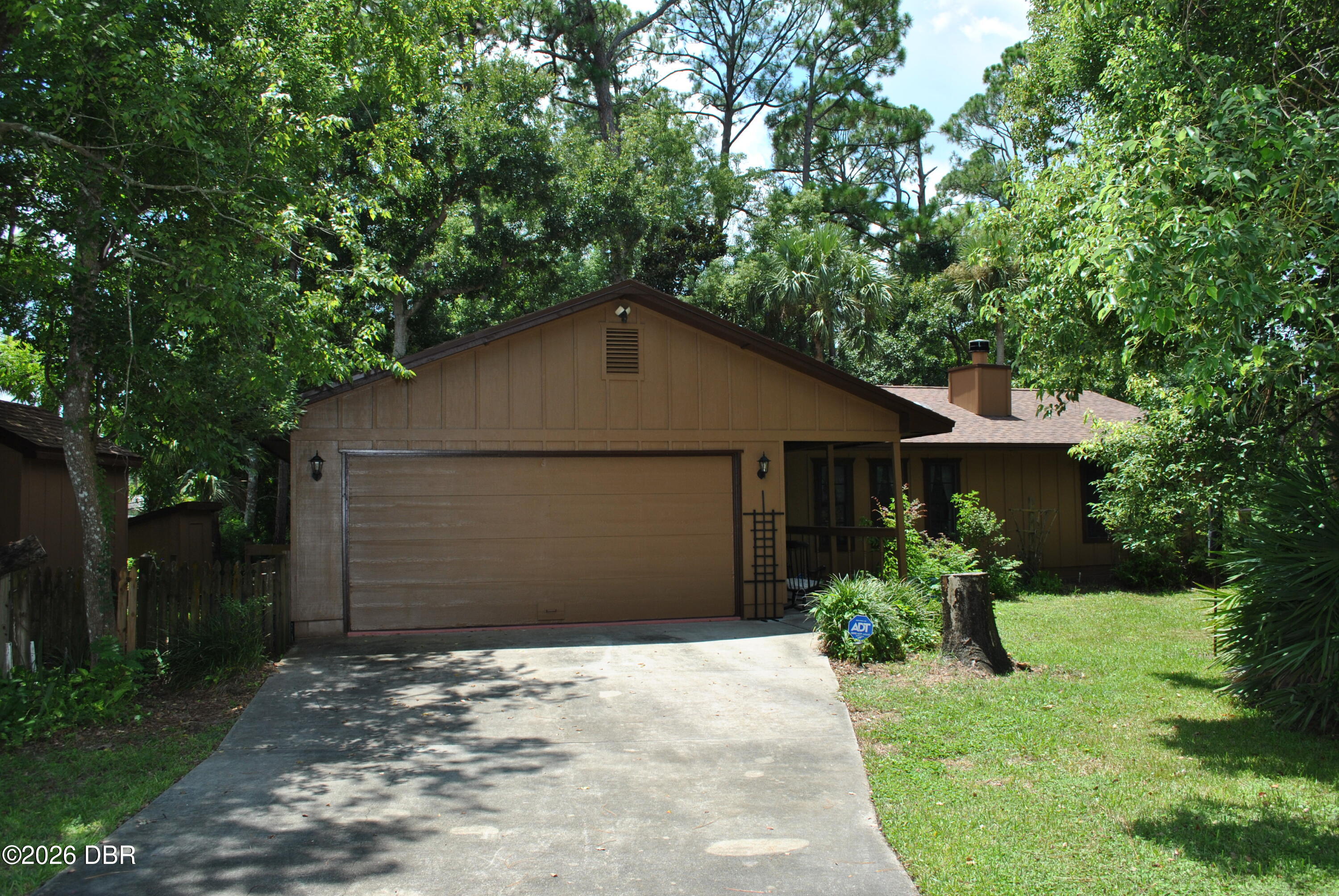 5590 Lancewood Circle S S — photo