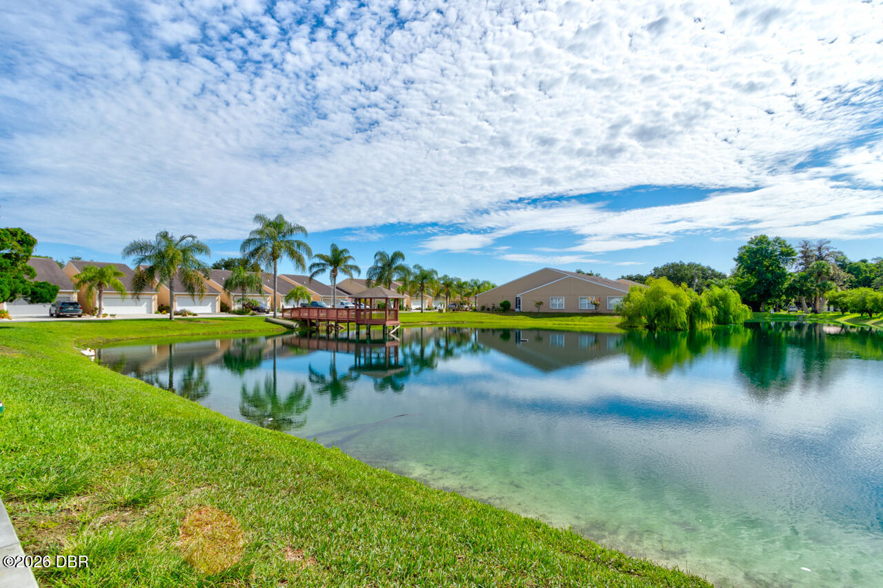 2246 Hawks Cove Circle — photo
