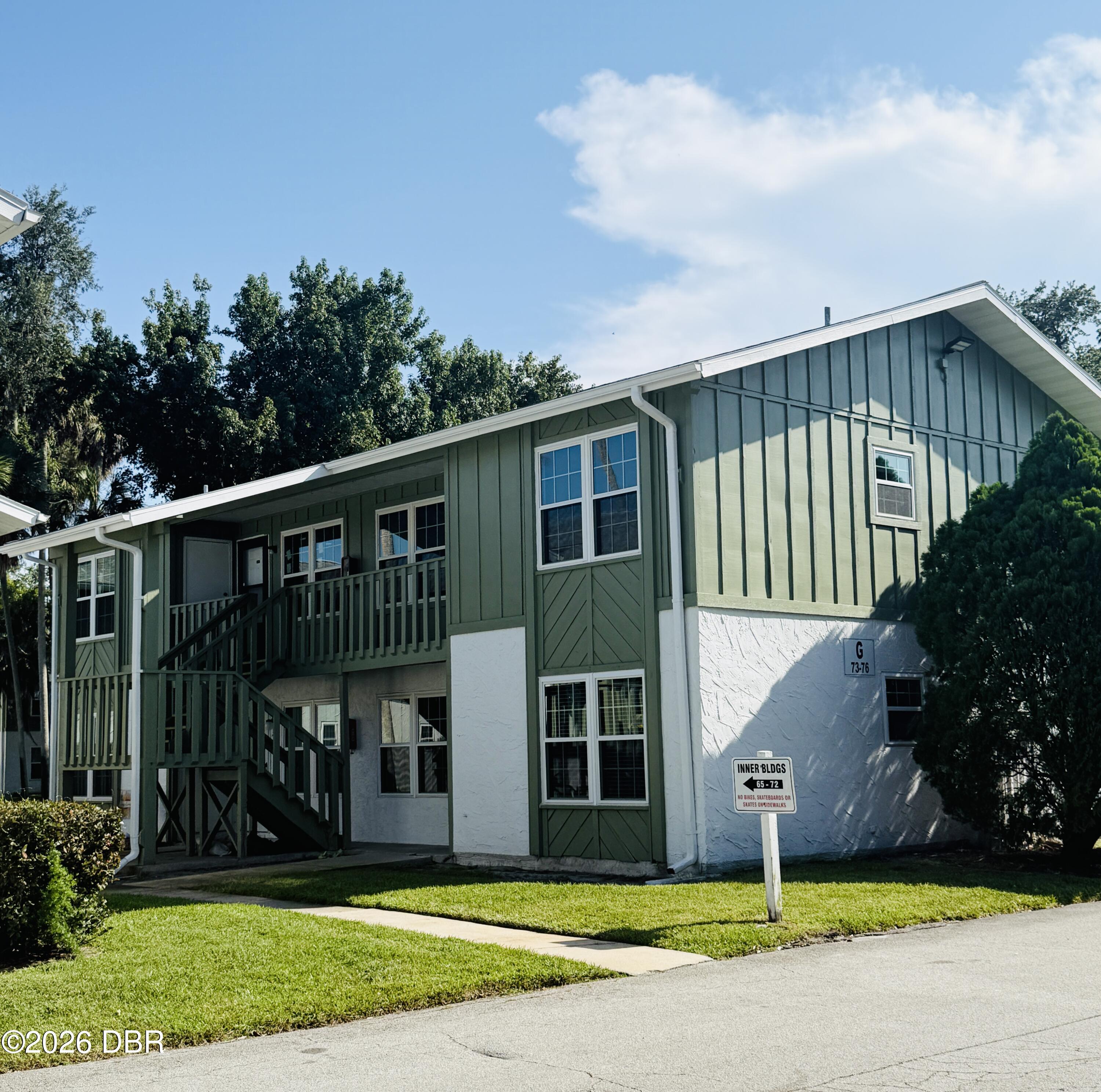 840 Center Avenue 76 — photo