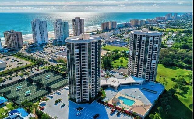 1 Oceans West Boulevard 5B3 — photo