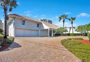 2117 Ocean Drive — photo