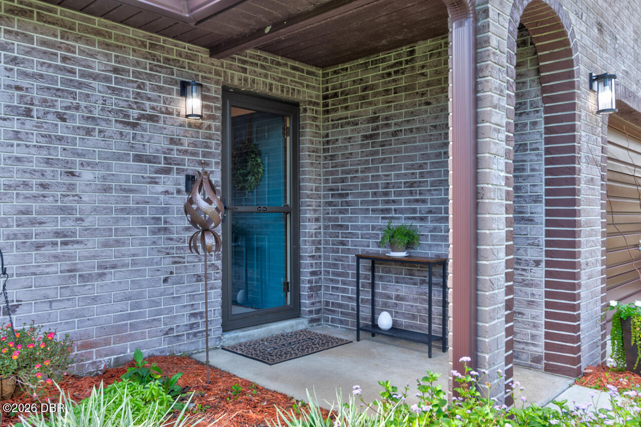 16 Laurel Oaks Circle, Ormond Beach, FL 32174 — photo 2