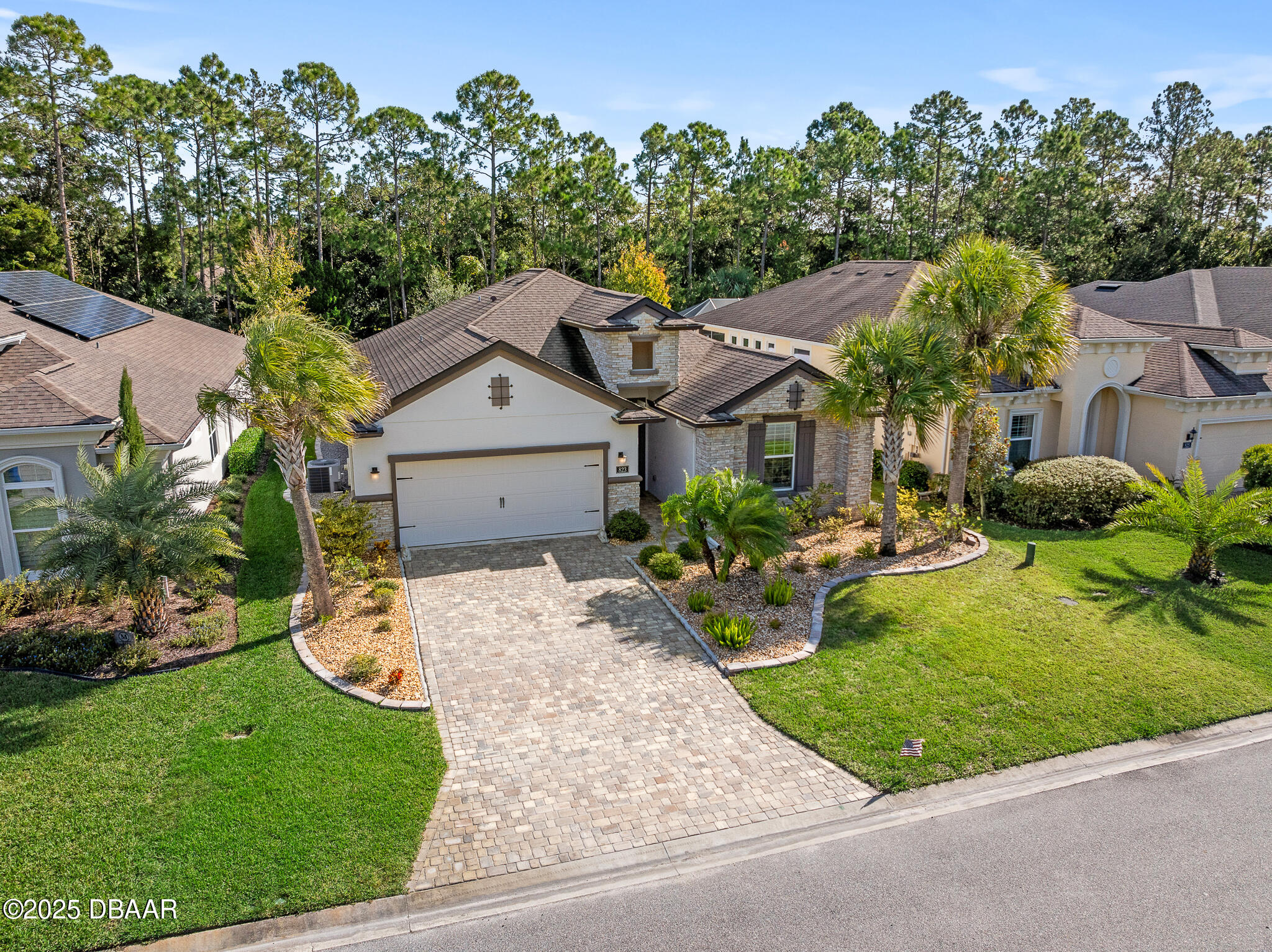 823 Creekwood Drive — photo