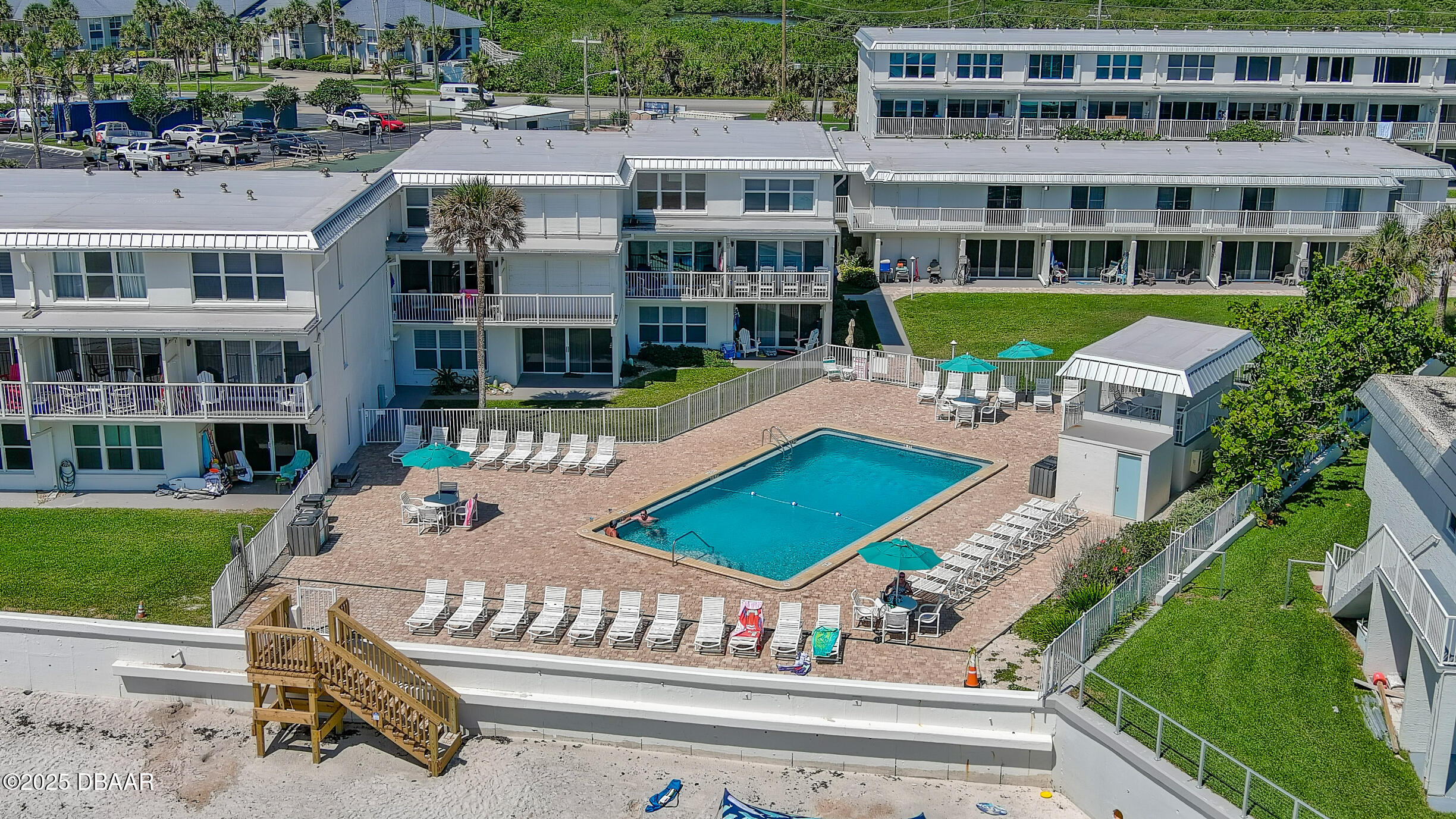 4849 Saxon Drive C202 — photo