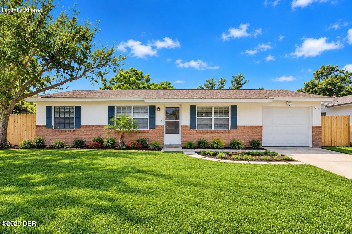 1217 Arroyo Parkway — photo