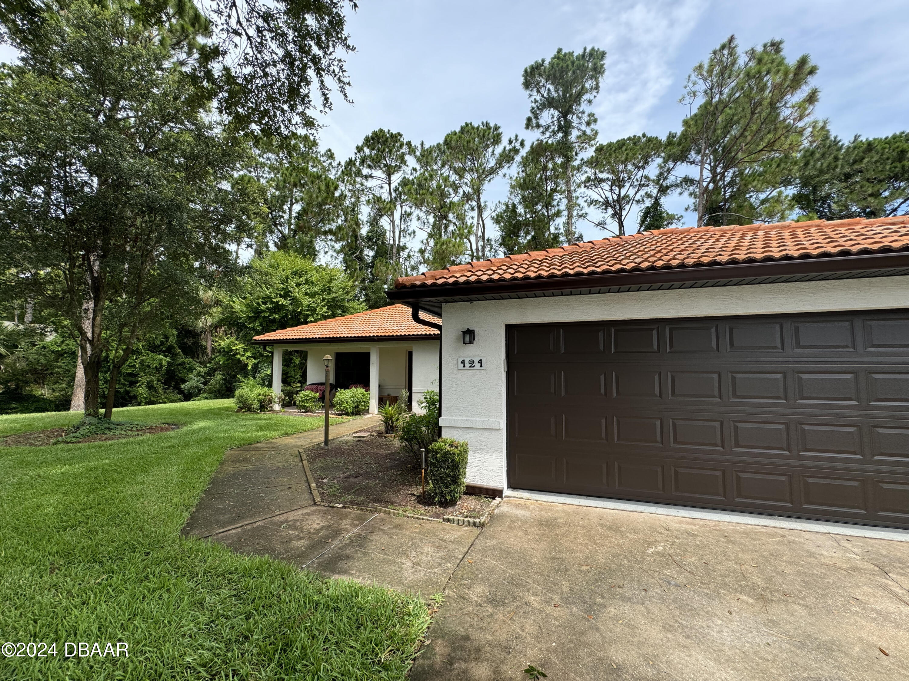 121 Tropic Bird Court — photo