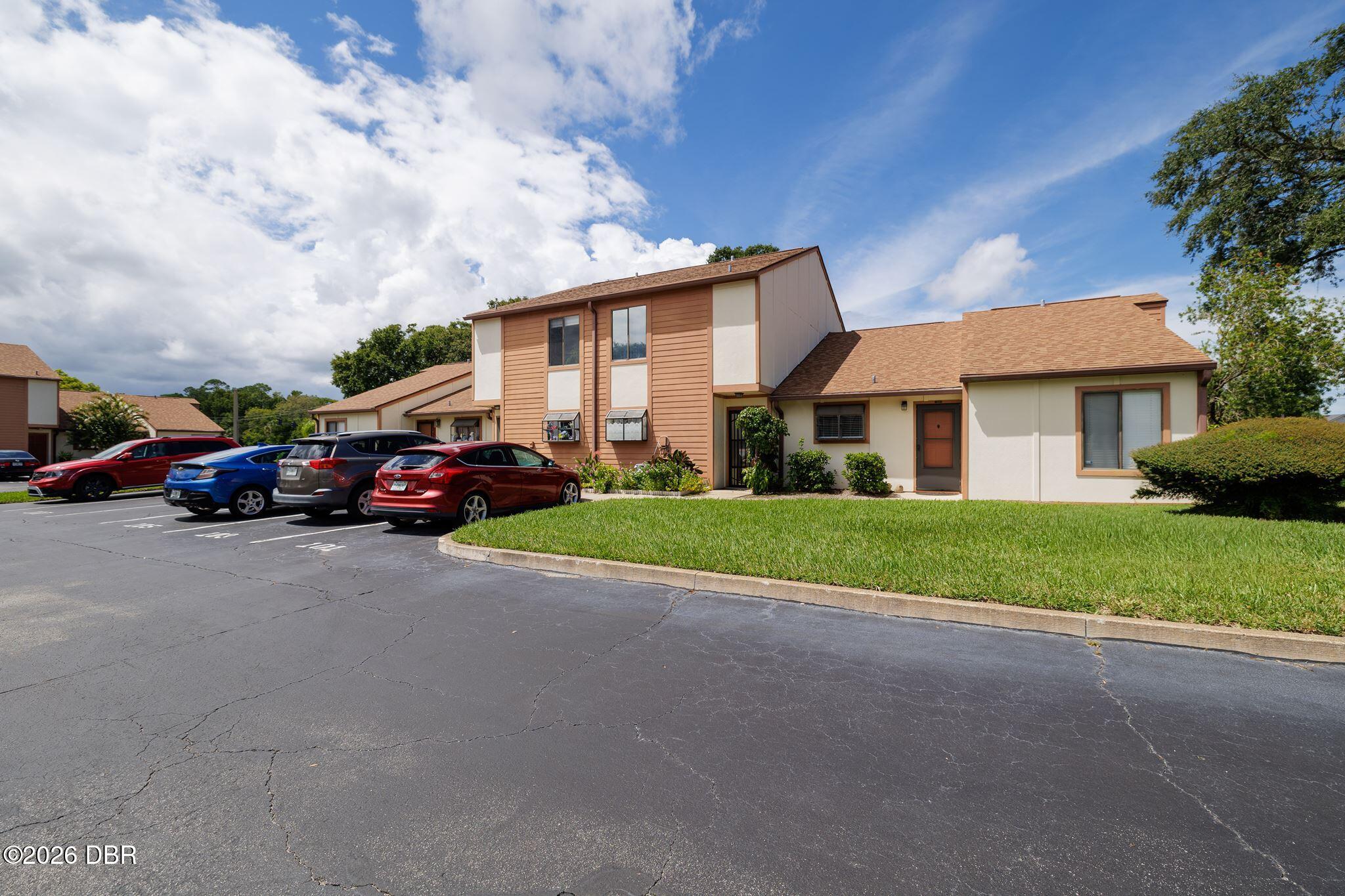 105 White Fawn Drive 1050 — photo