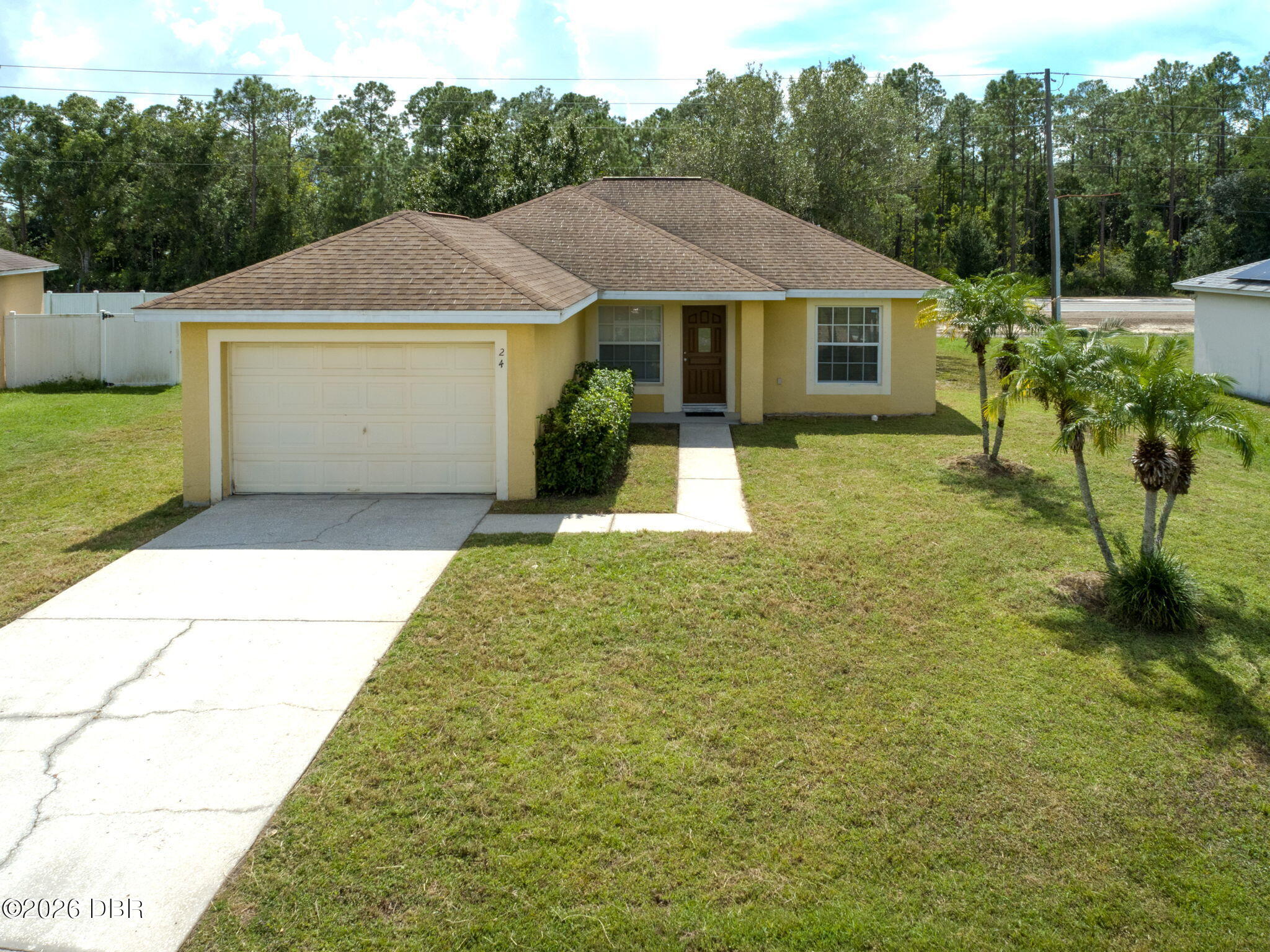 24 Miramar Way — photo