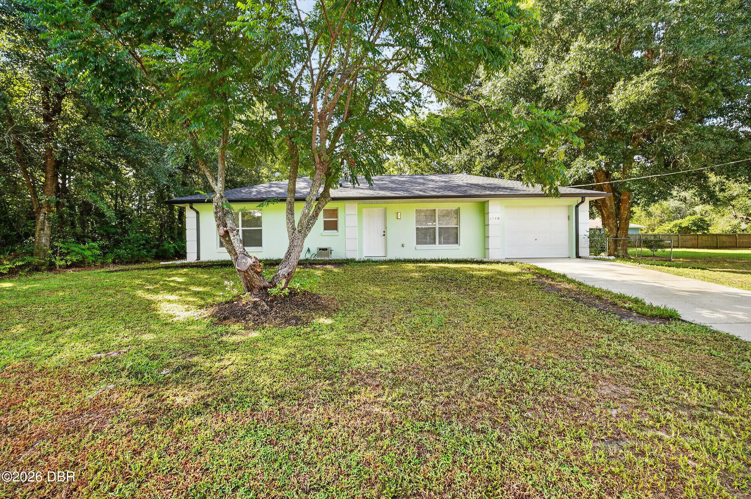 6740 SE 52nd Place — photo