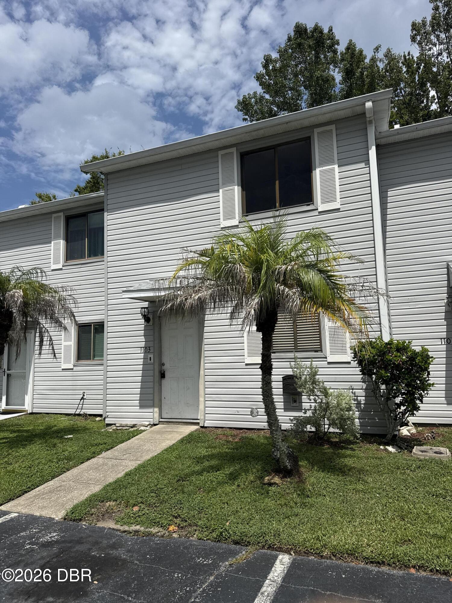 1103 Deer Springs Road — photo