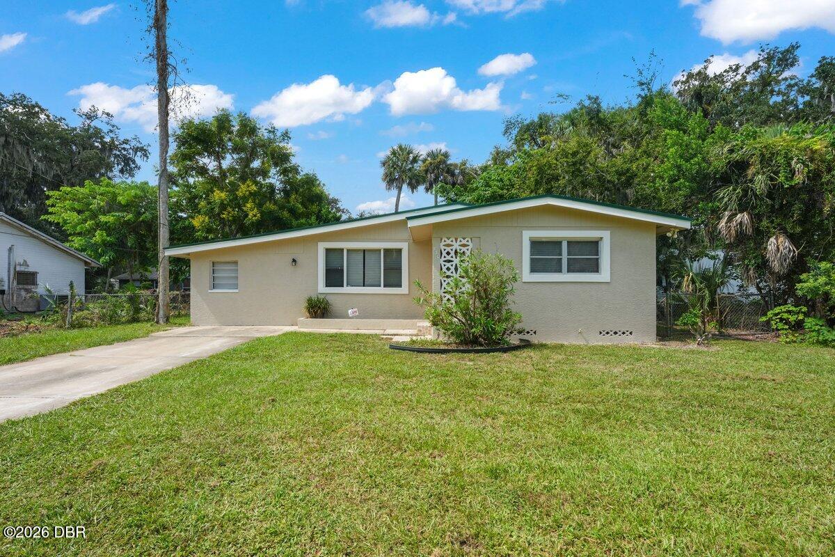730 Briarwood Drive — photo