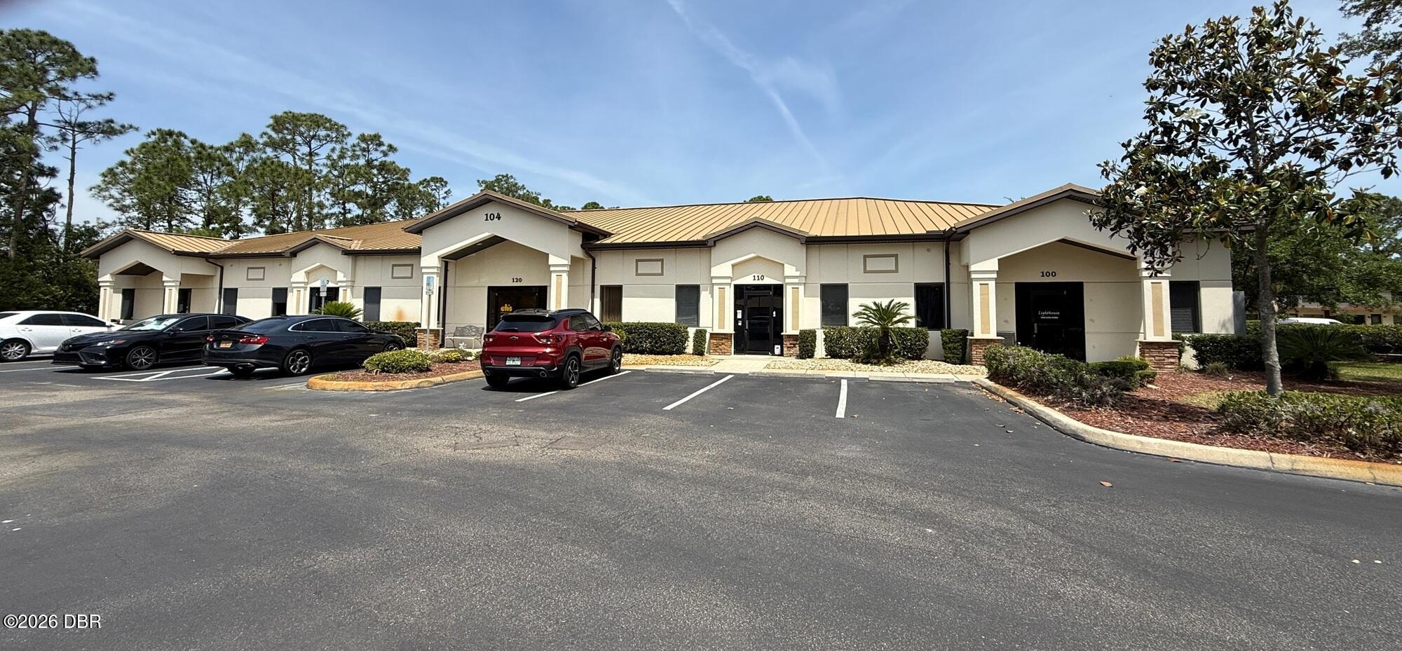 104 Lacosta Lane Unit 100 — photo
