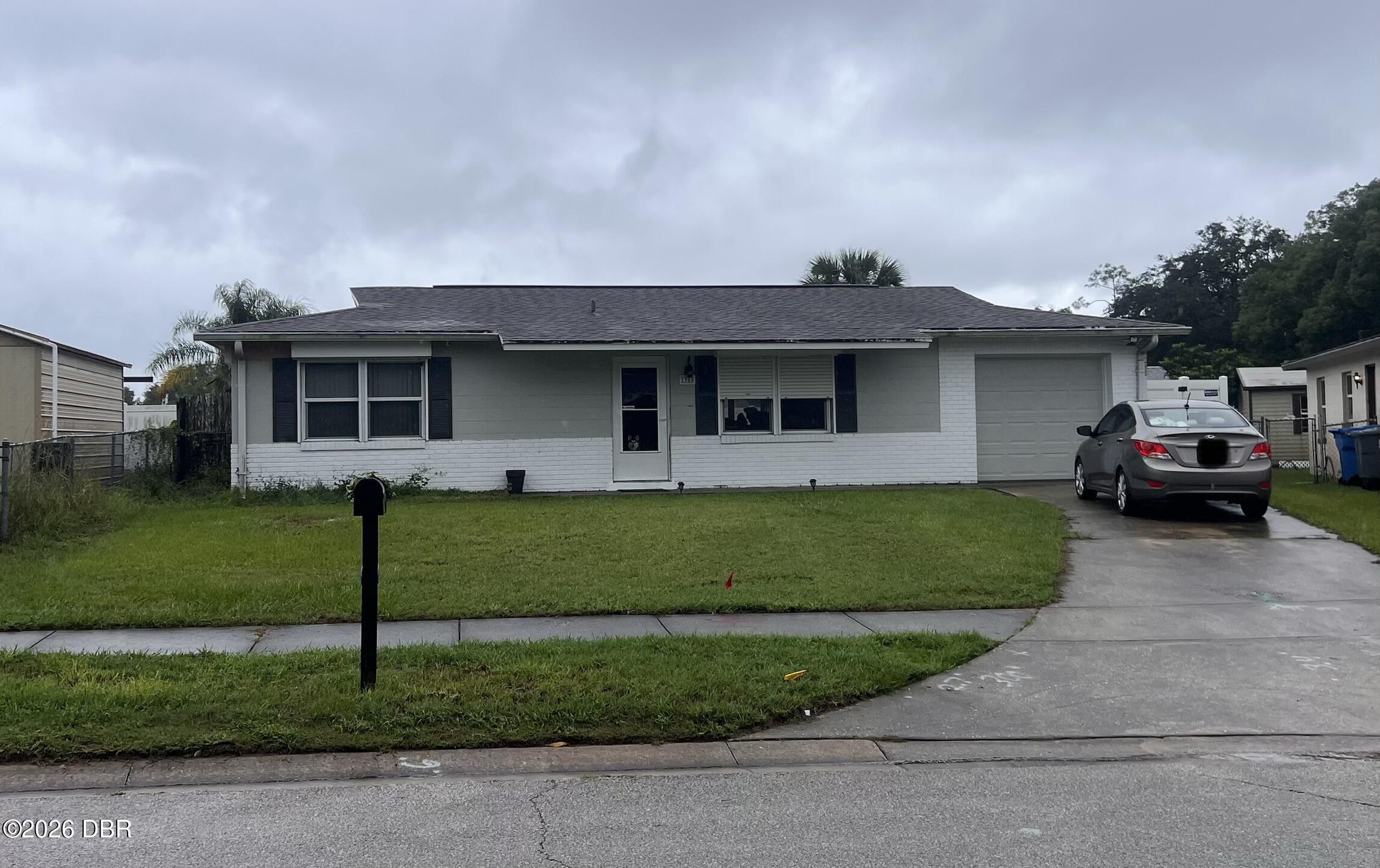 1305 Golf Avenue — photo