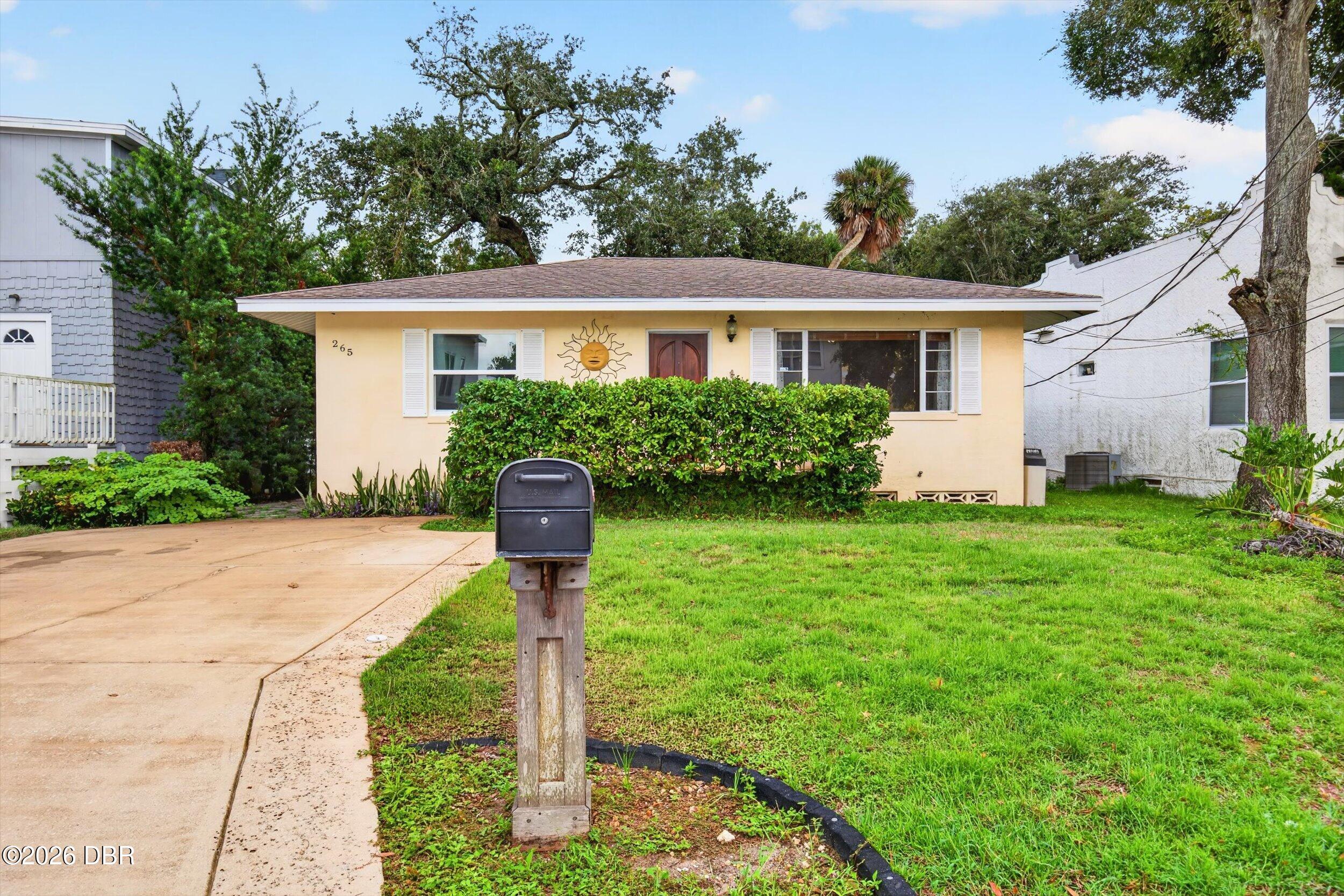 265 Lexington Drive — photo