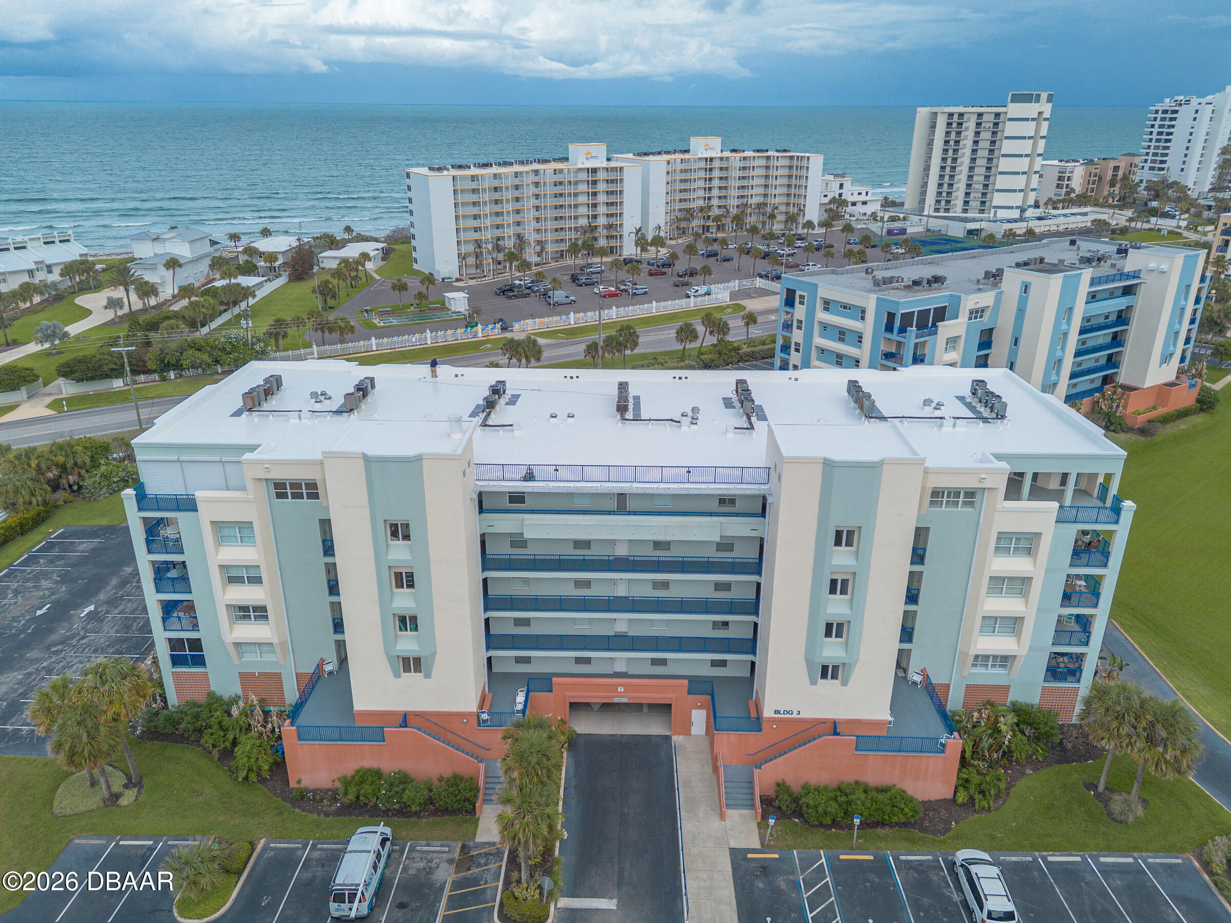 5300 S Atlantic Avenue Unit 3-605 — photo