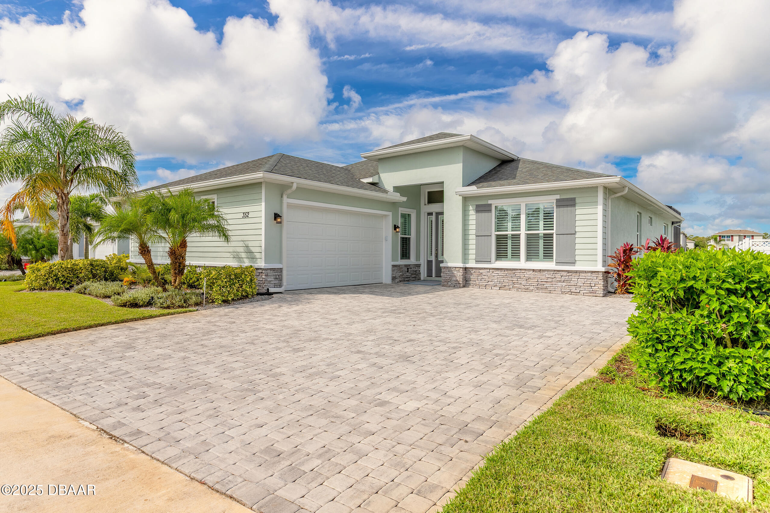 352 Venetian Palms Boulevard — photo