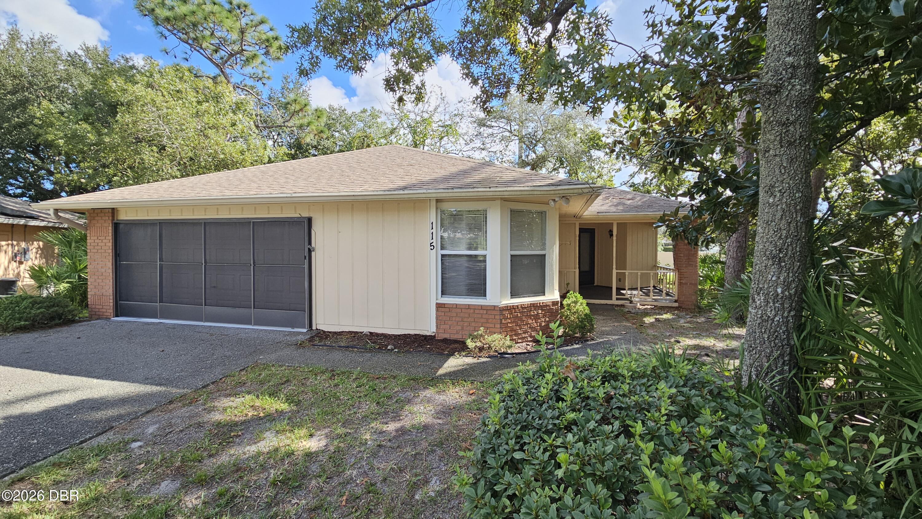 115 Circling Wood Court — photo
