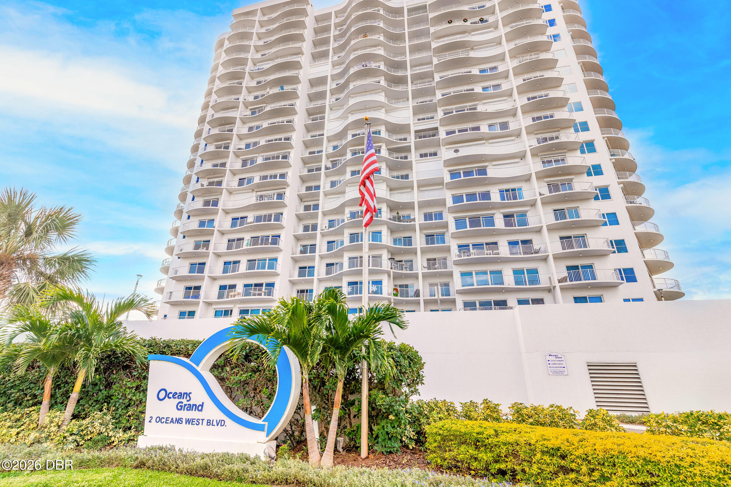 2 Oceans West Boulevard Unit 700 — photo