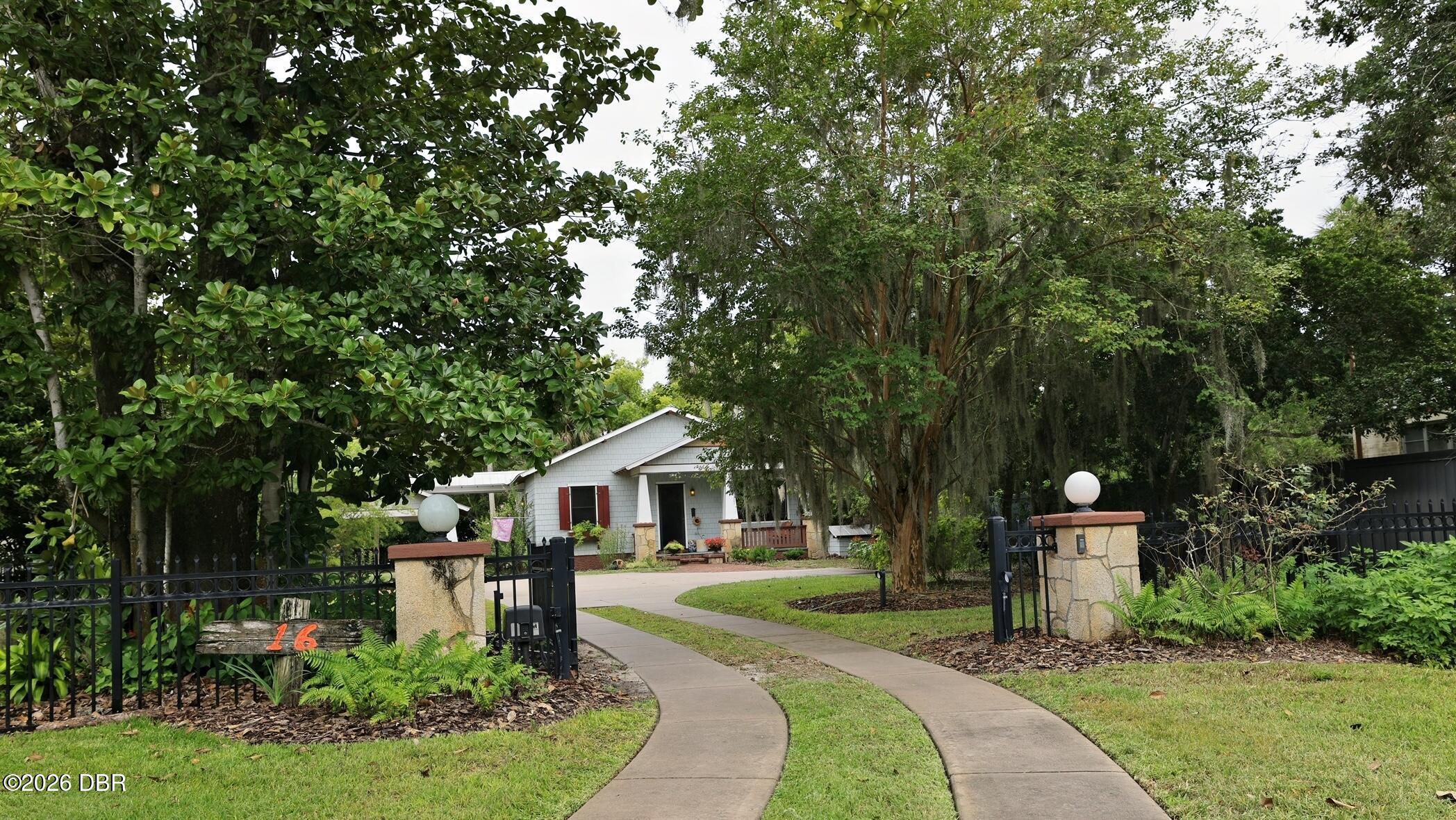 16 Hernandez Avenue, Ormond Beach, FL 32174 — photo 2