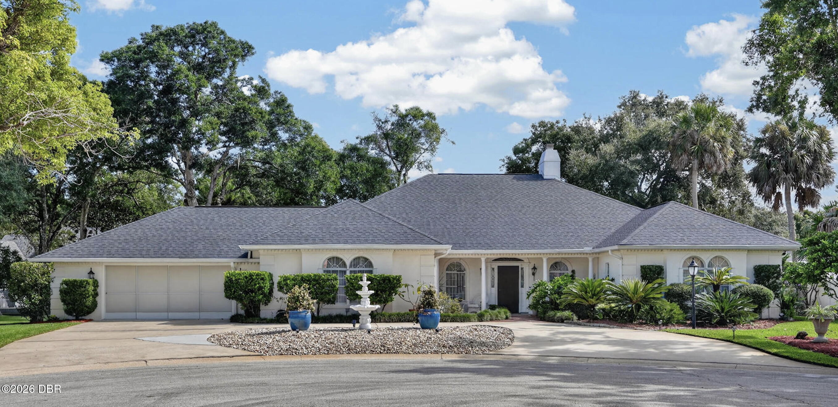 1553 Poplar Drive — photo