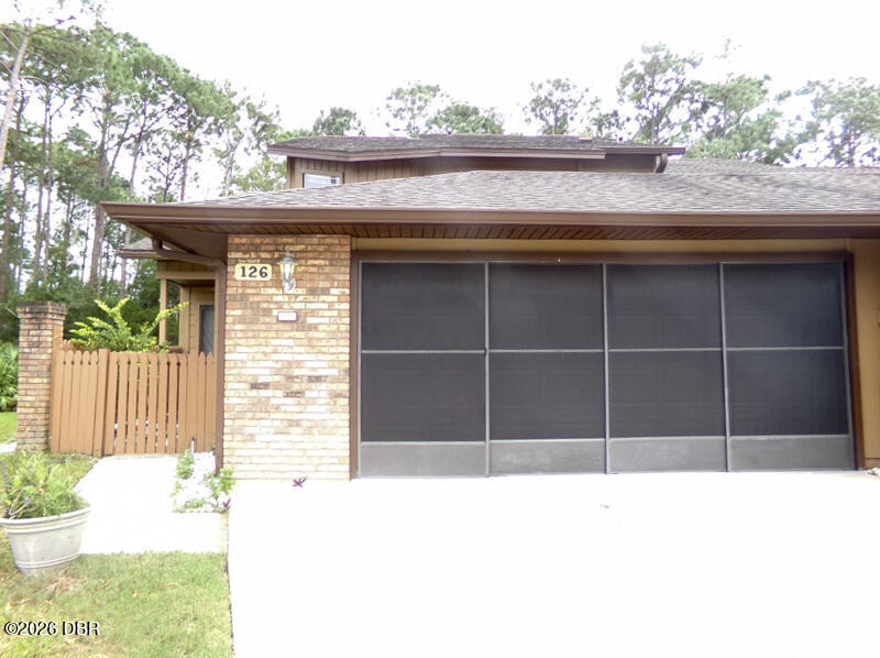 126 S Horseshoe Trail — photo