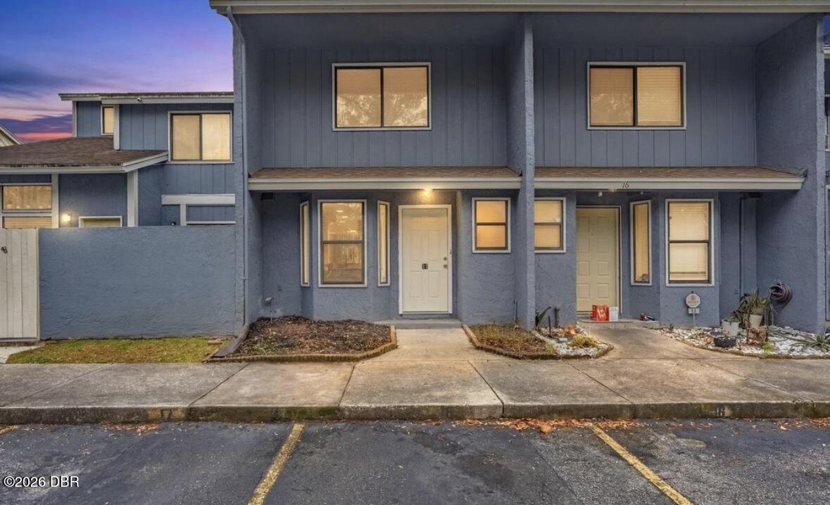 3517 Peeler Road Unit 17 — photo