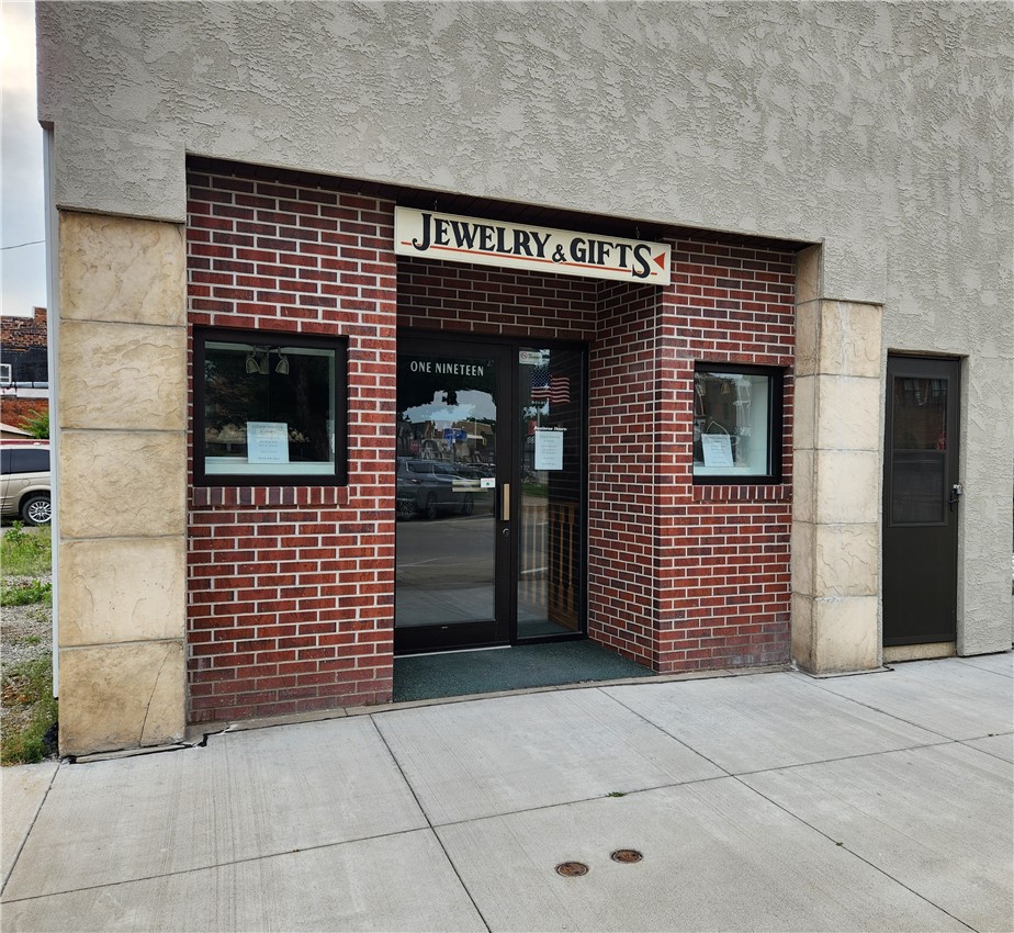 119 S 3rd Street — photo