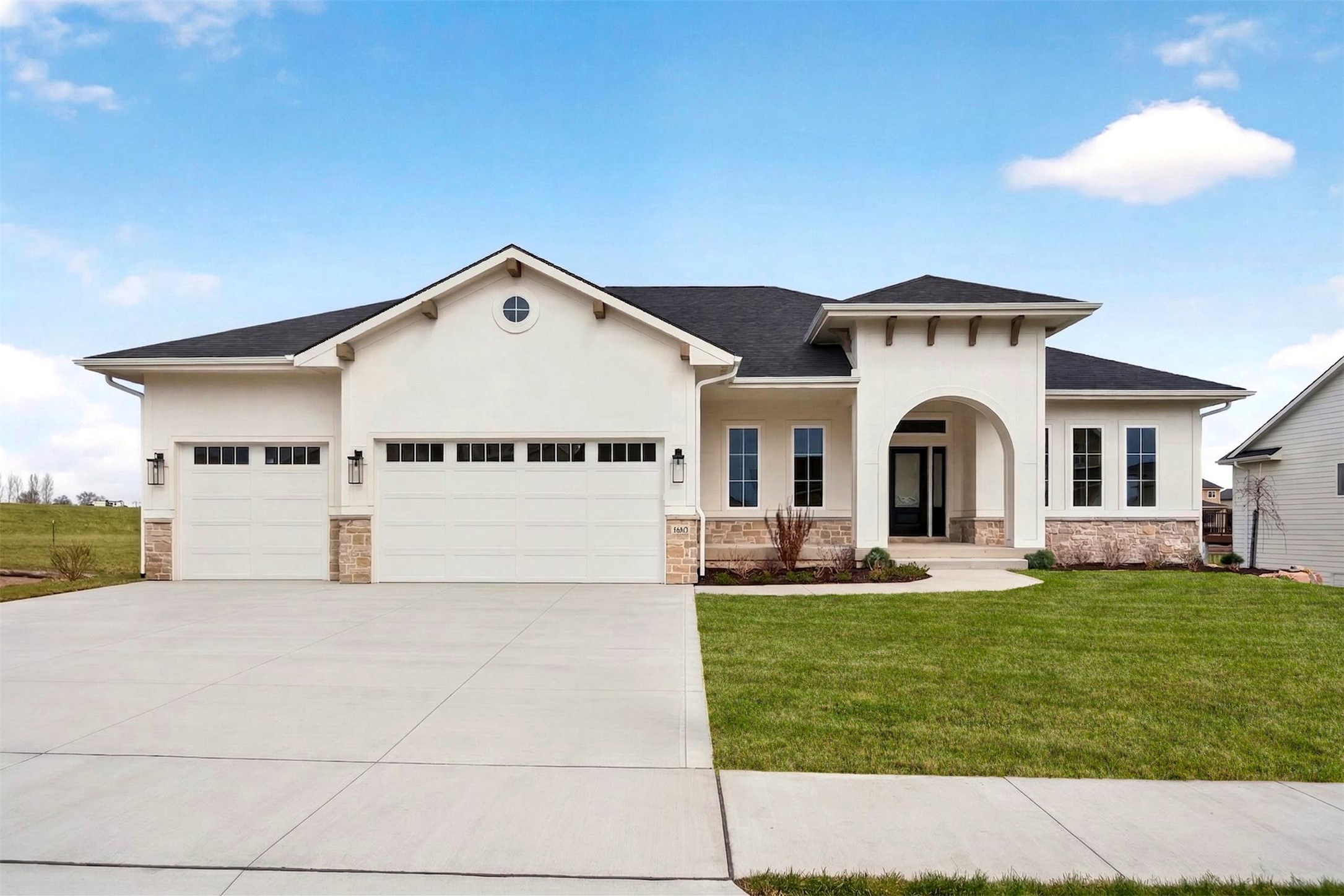 16217 Sharon Drive — photo
