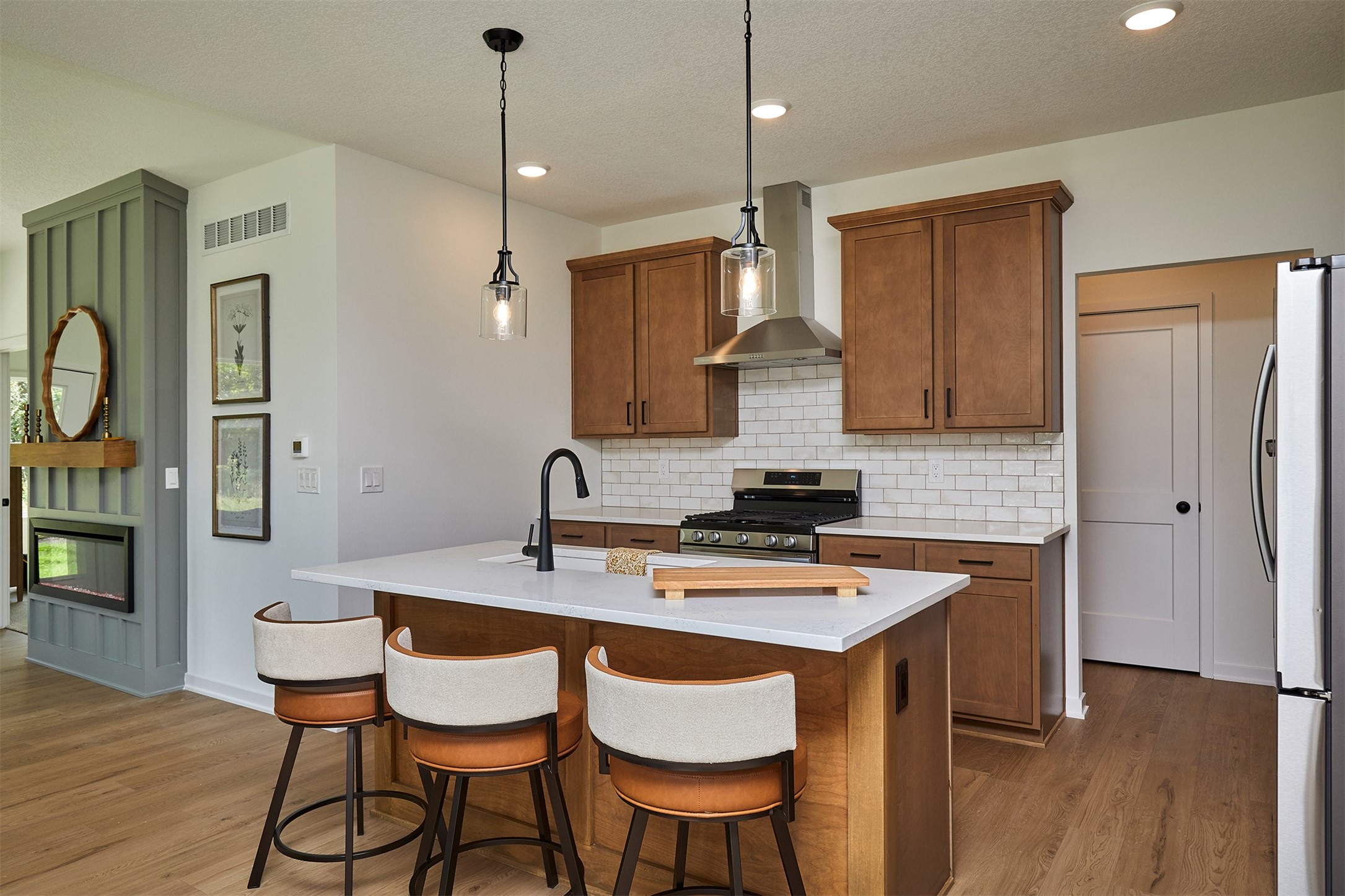 1012 NW Macarthur Lane — photo