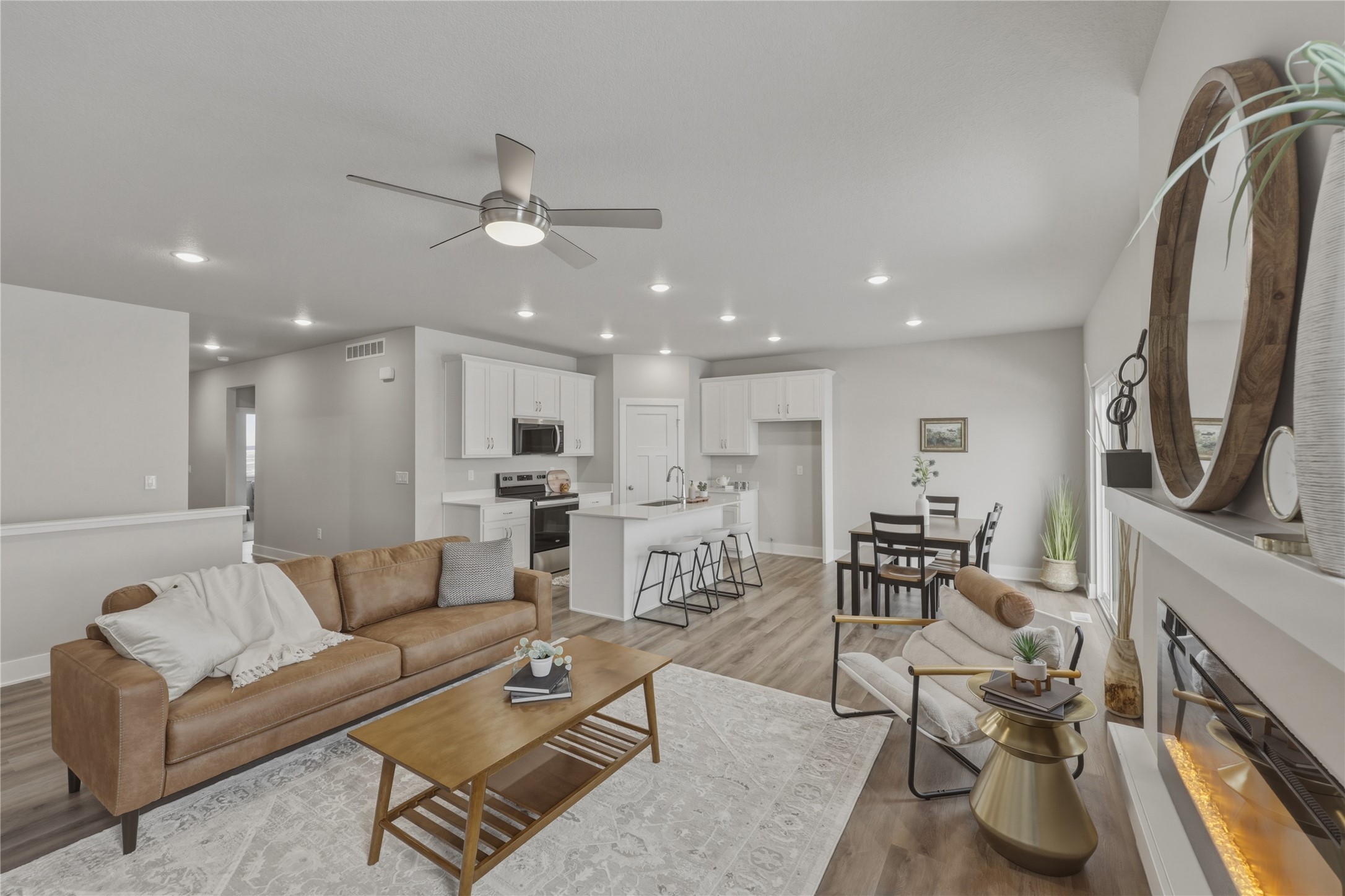 2308 Chan Drive — photo