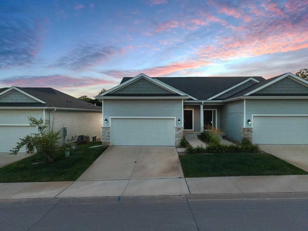 90 Keeneland Court — photo