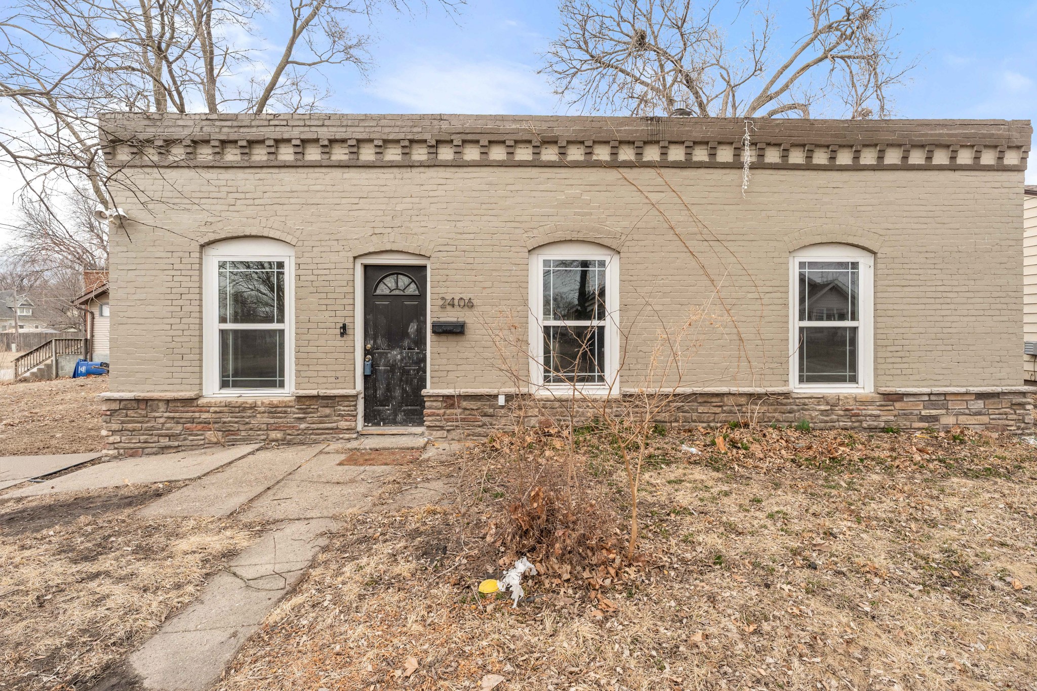 2406 Logan Avenue — photo