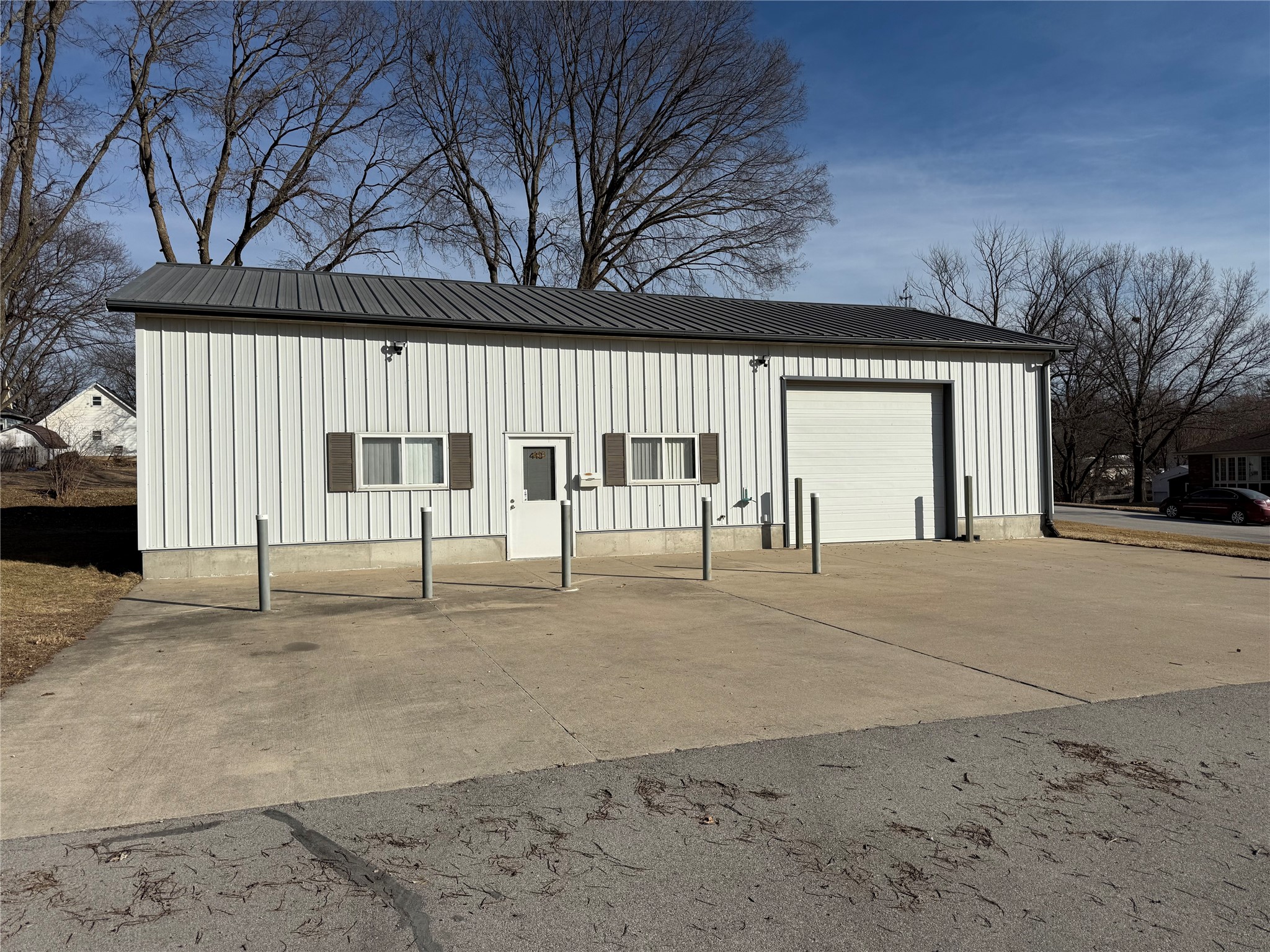 413 E Grade Street — photo