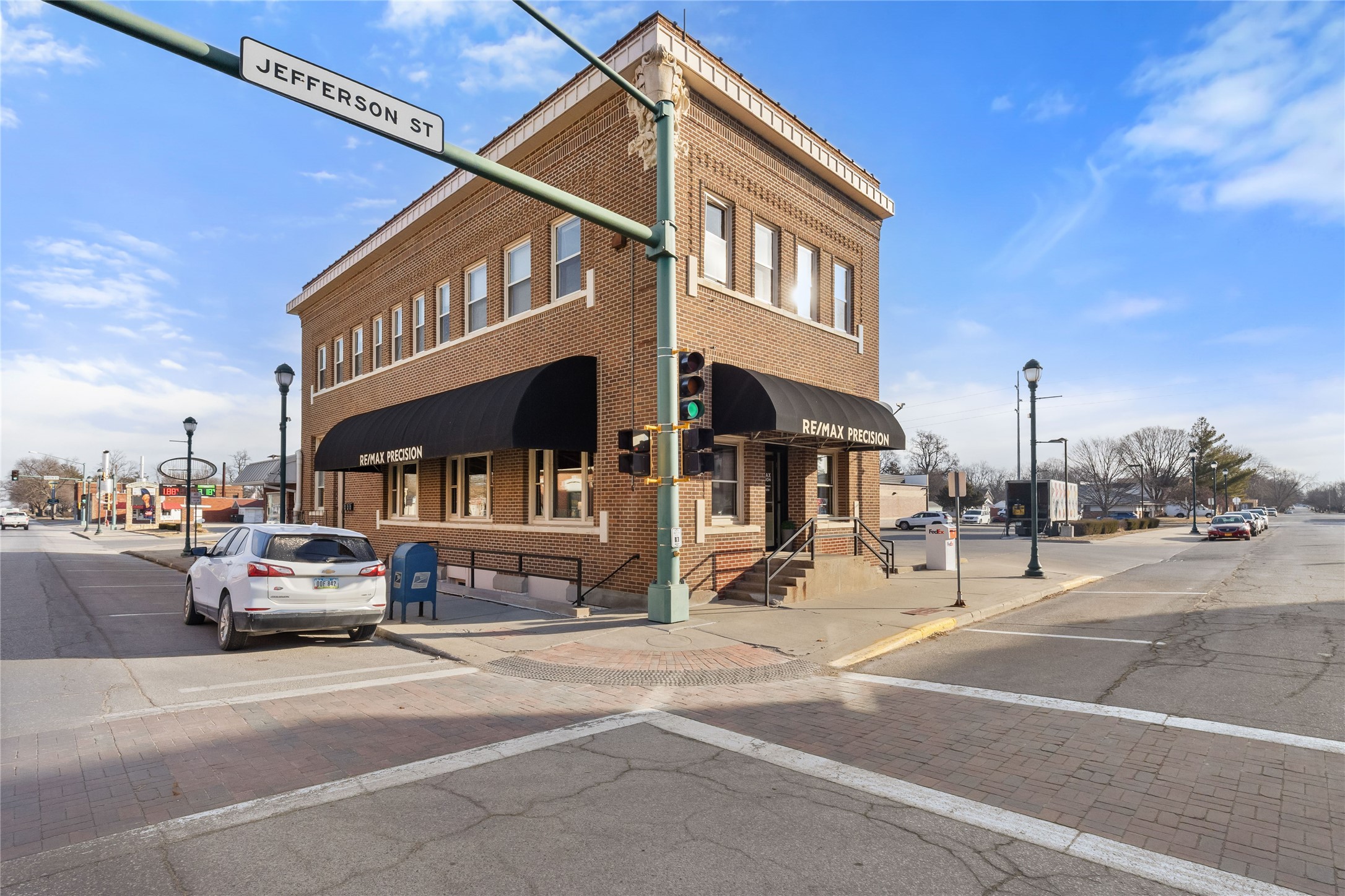 101 E Jefferson Street — photo