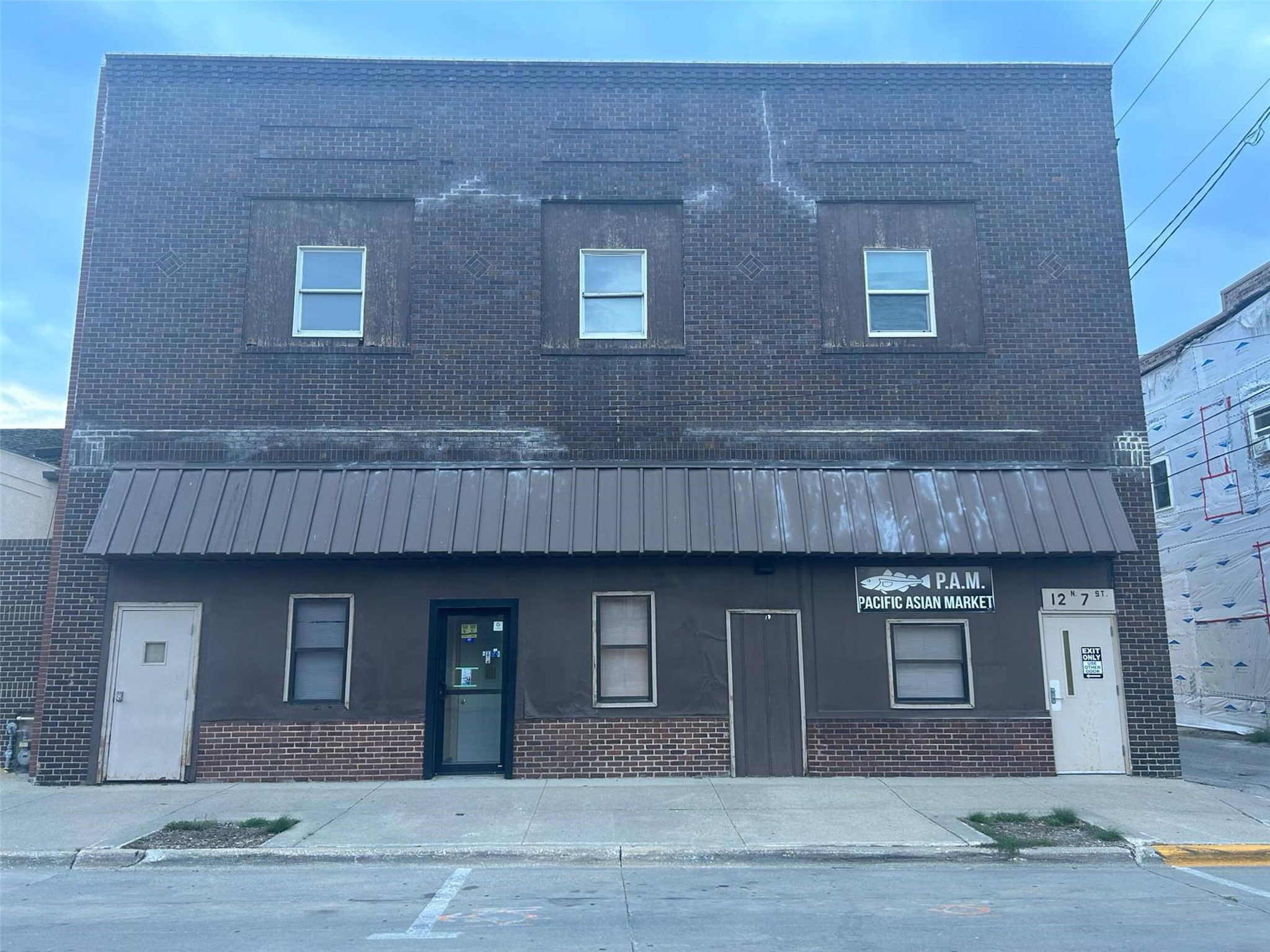 12 N 7 Street — photo