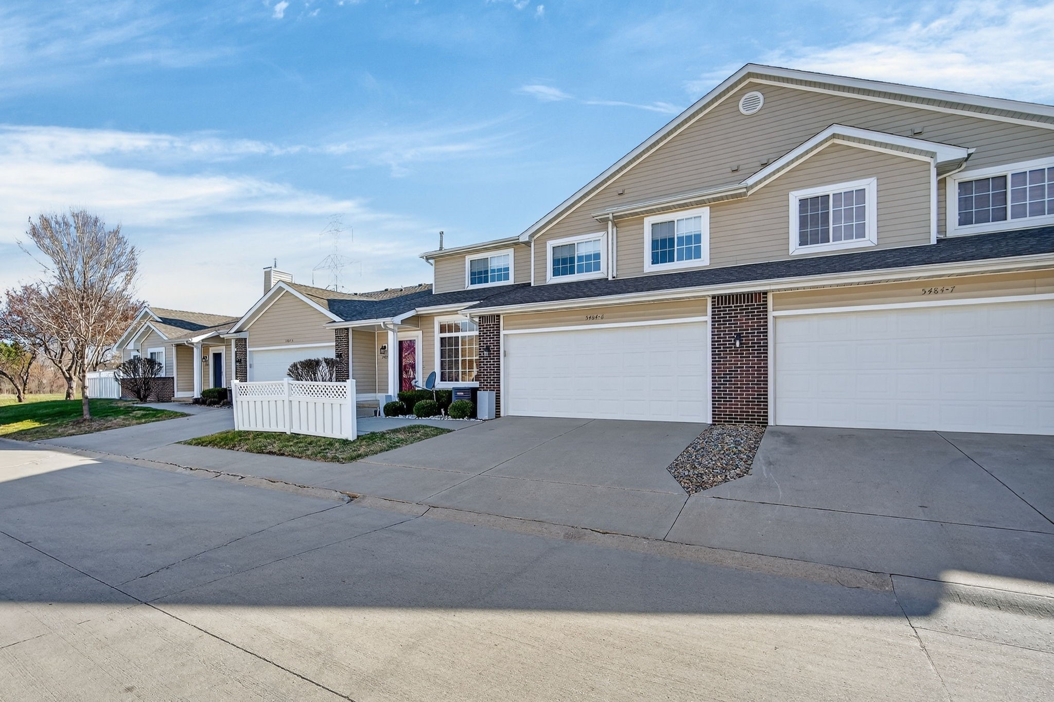 5484 Longview Court 6 — photo