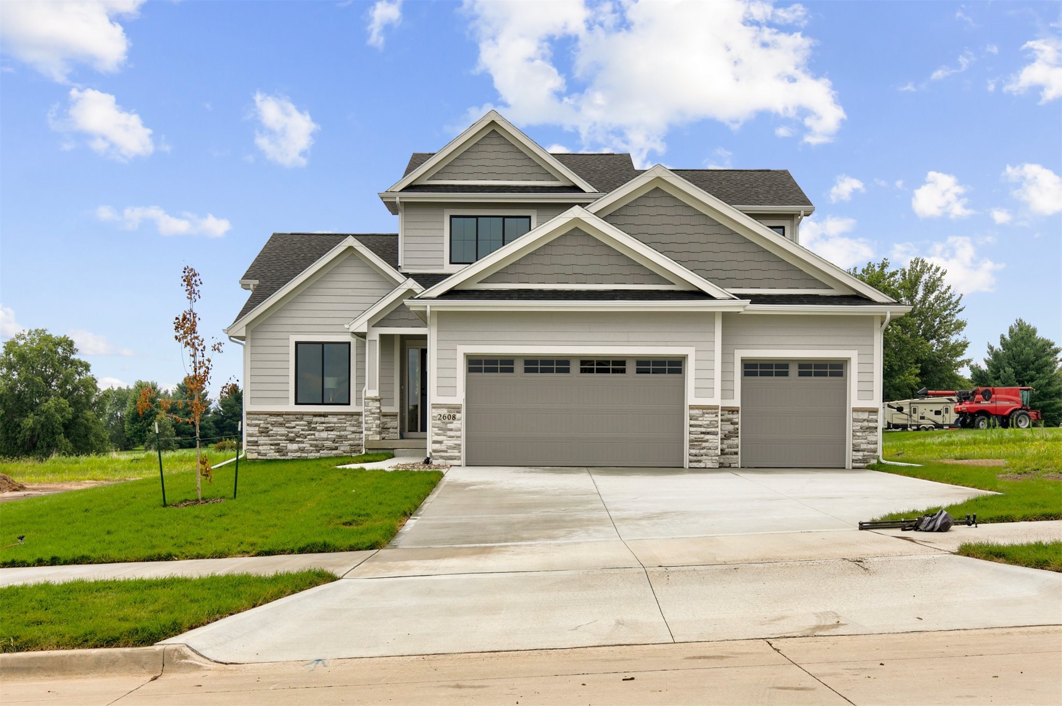 2608 Bluebell Drive — photo