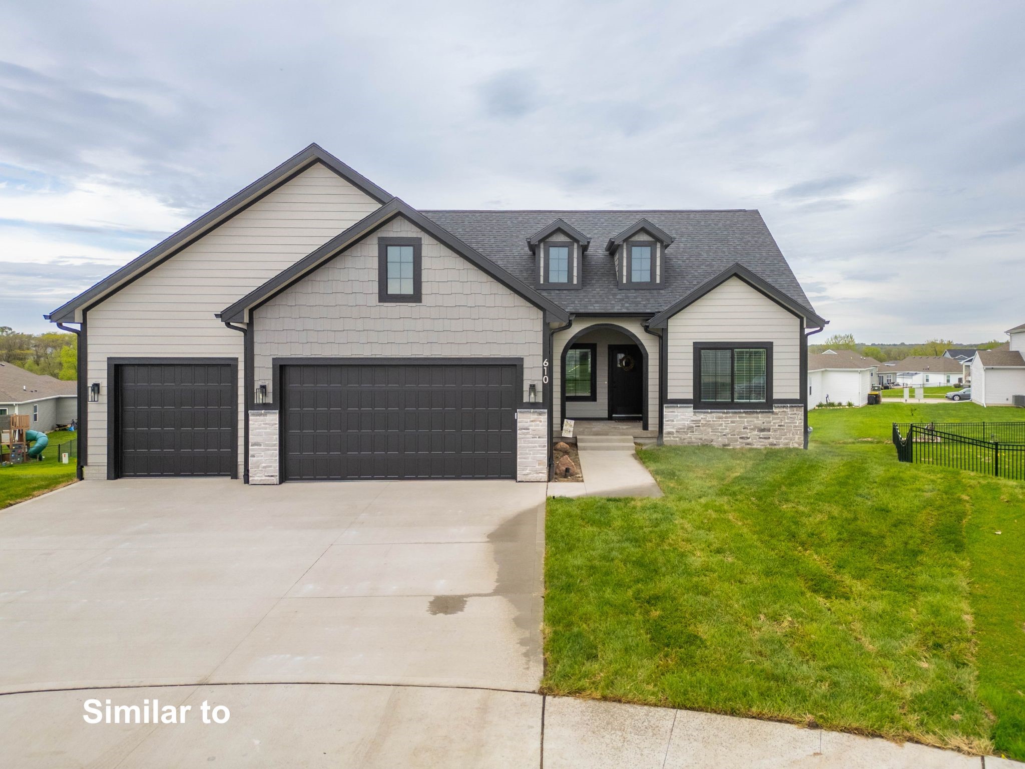 2712 Ponte Place — photo