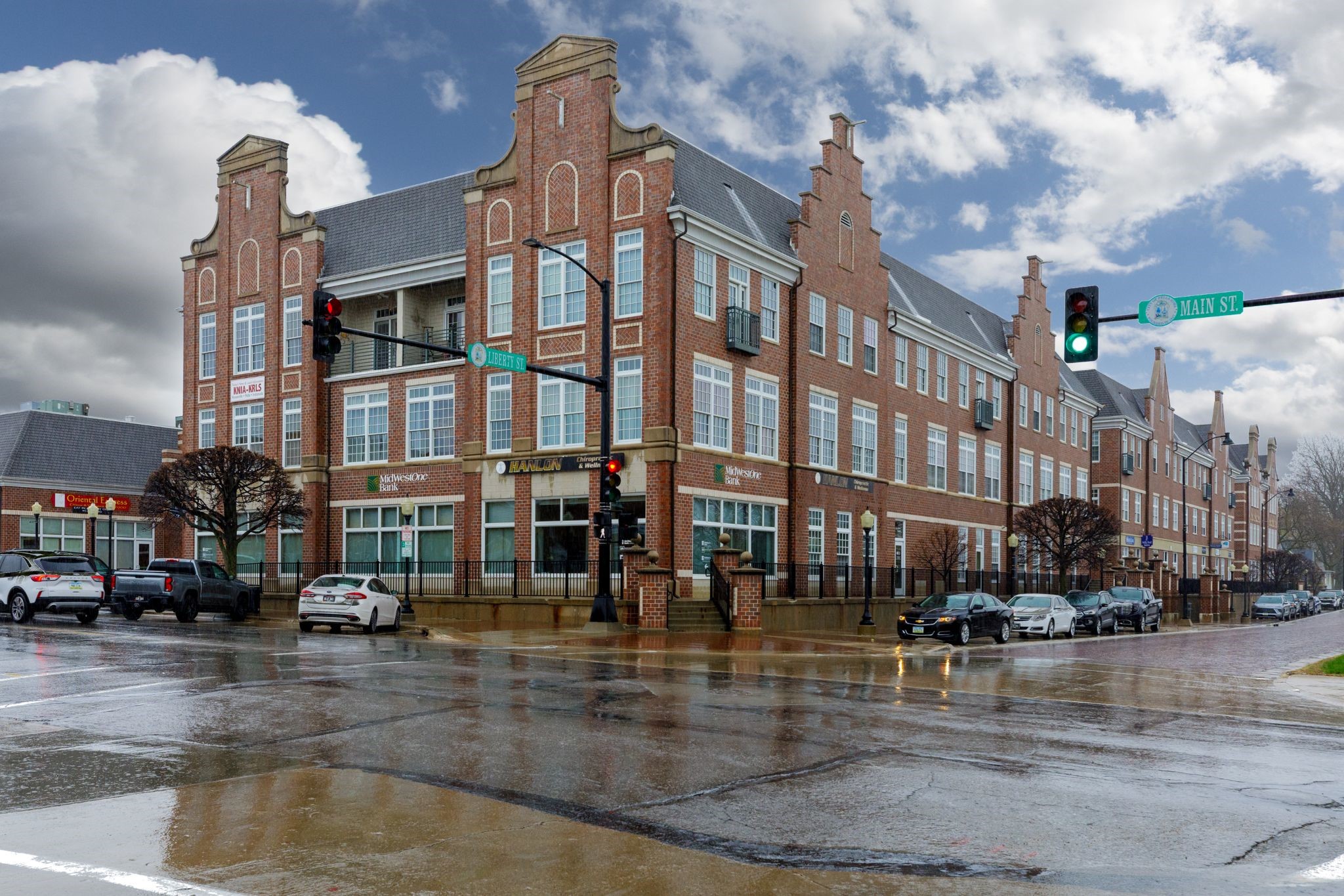 700 Main Street 307 — photo