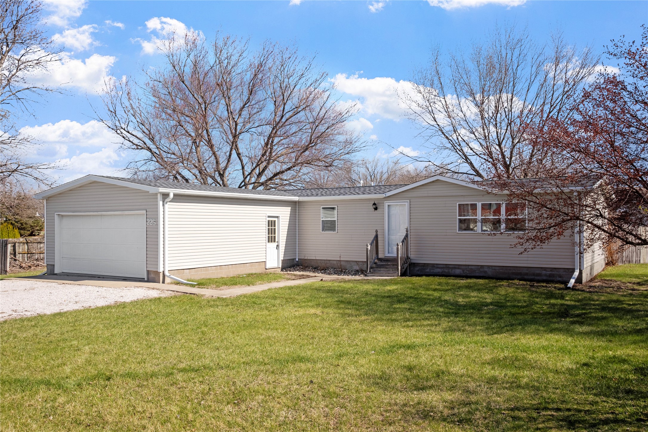 225 Haws Drive — photo