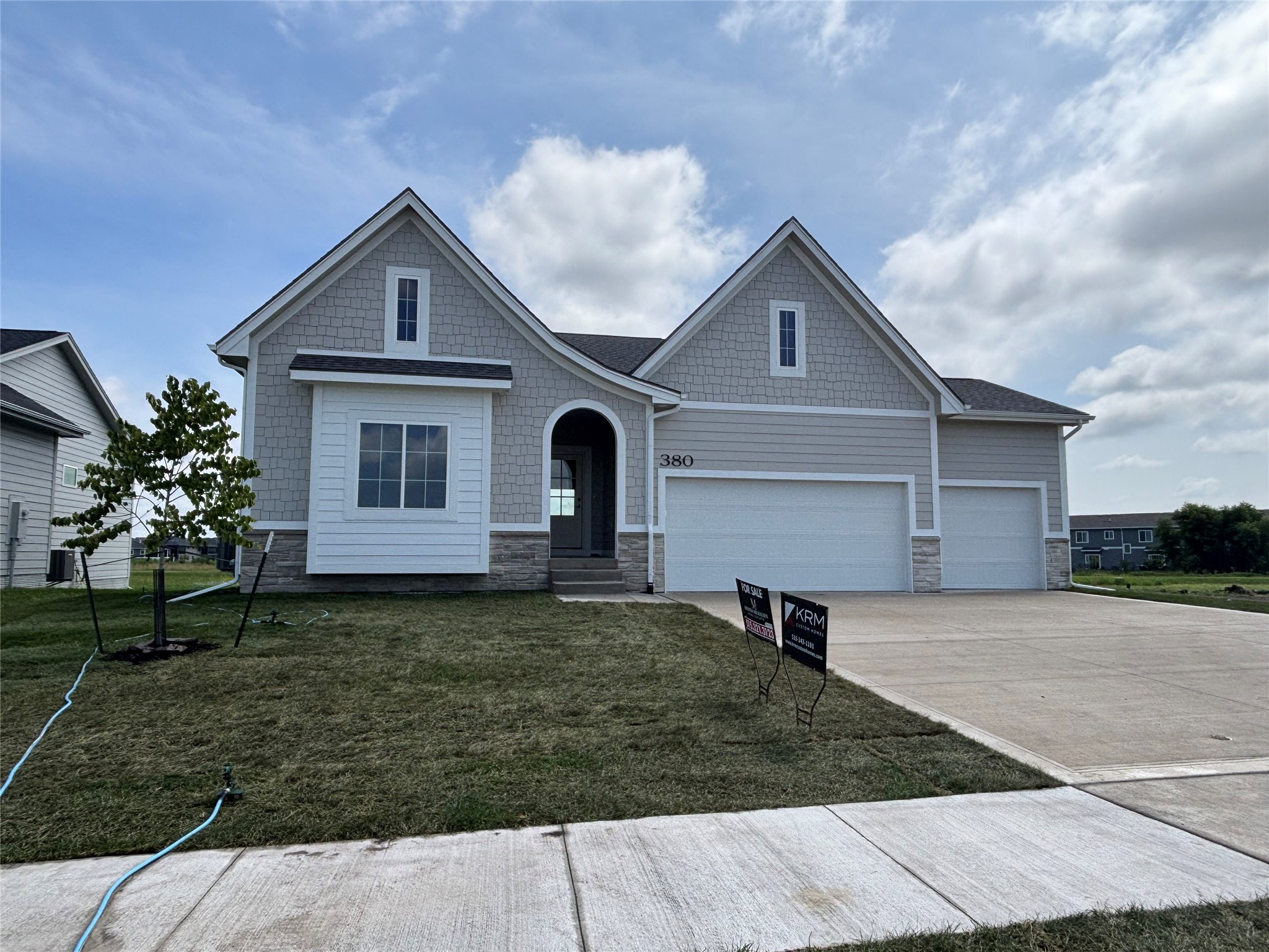 380 NW Ryder Drive — photo