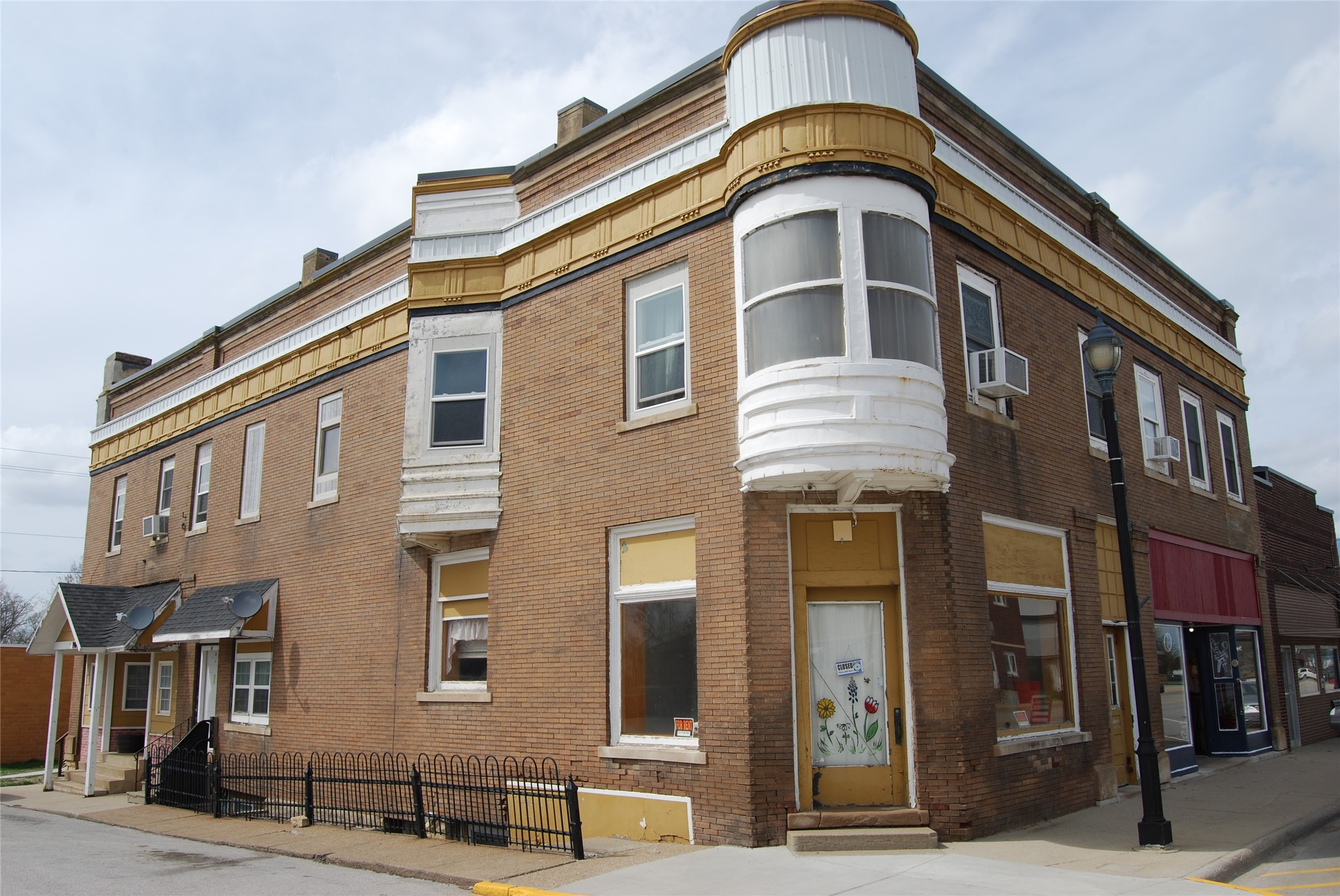 124 S Main Street — photo