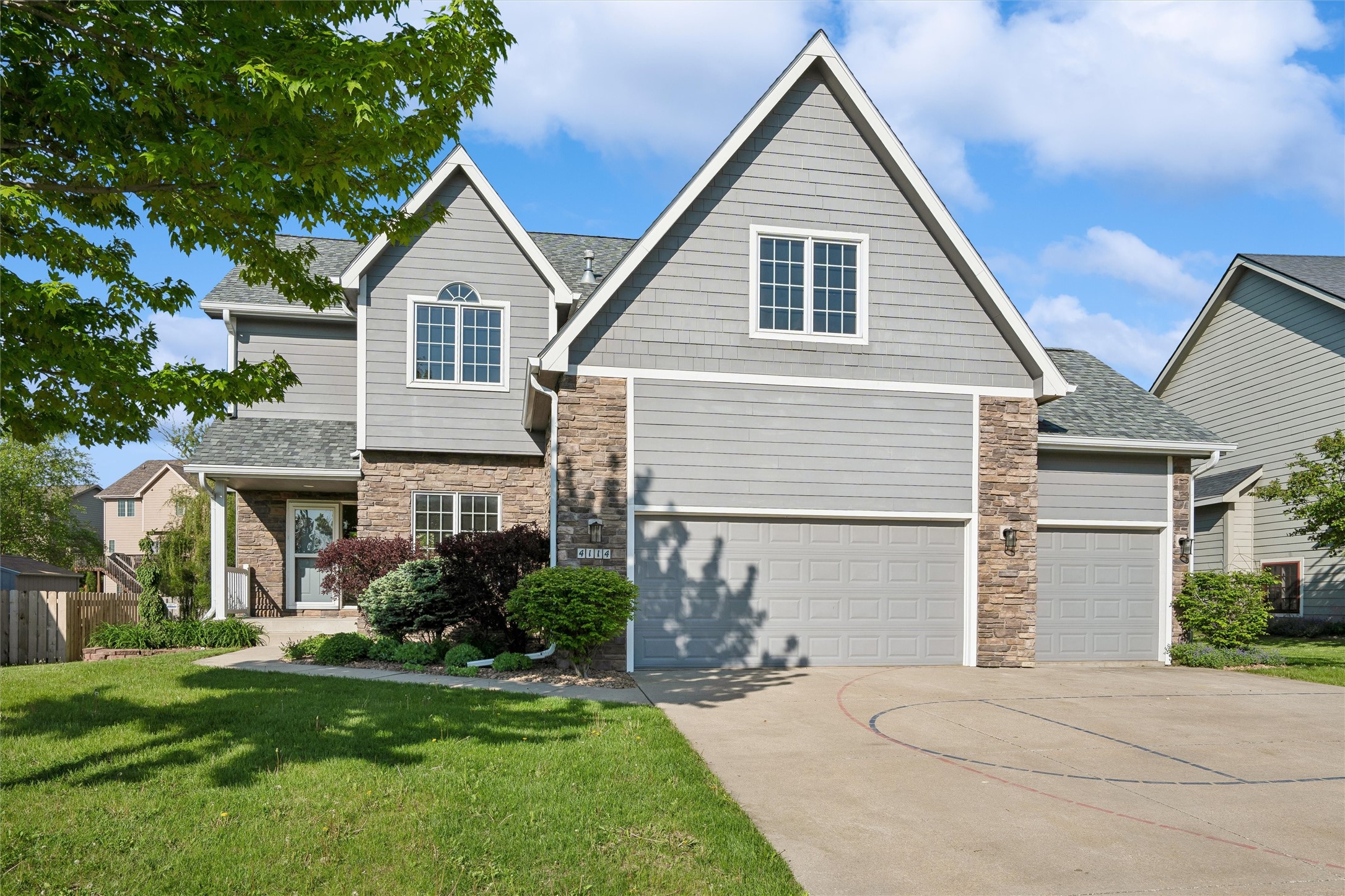 4114 Belair Drive — photo