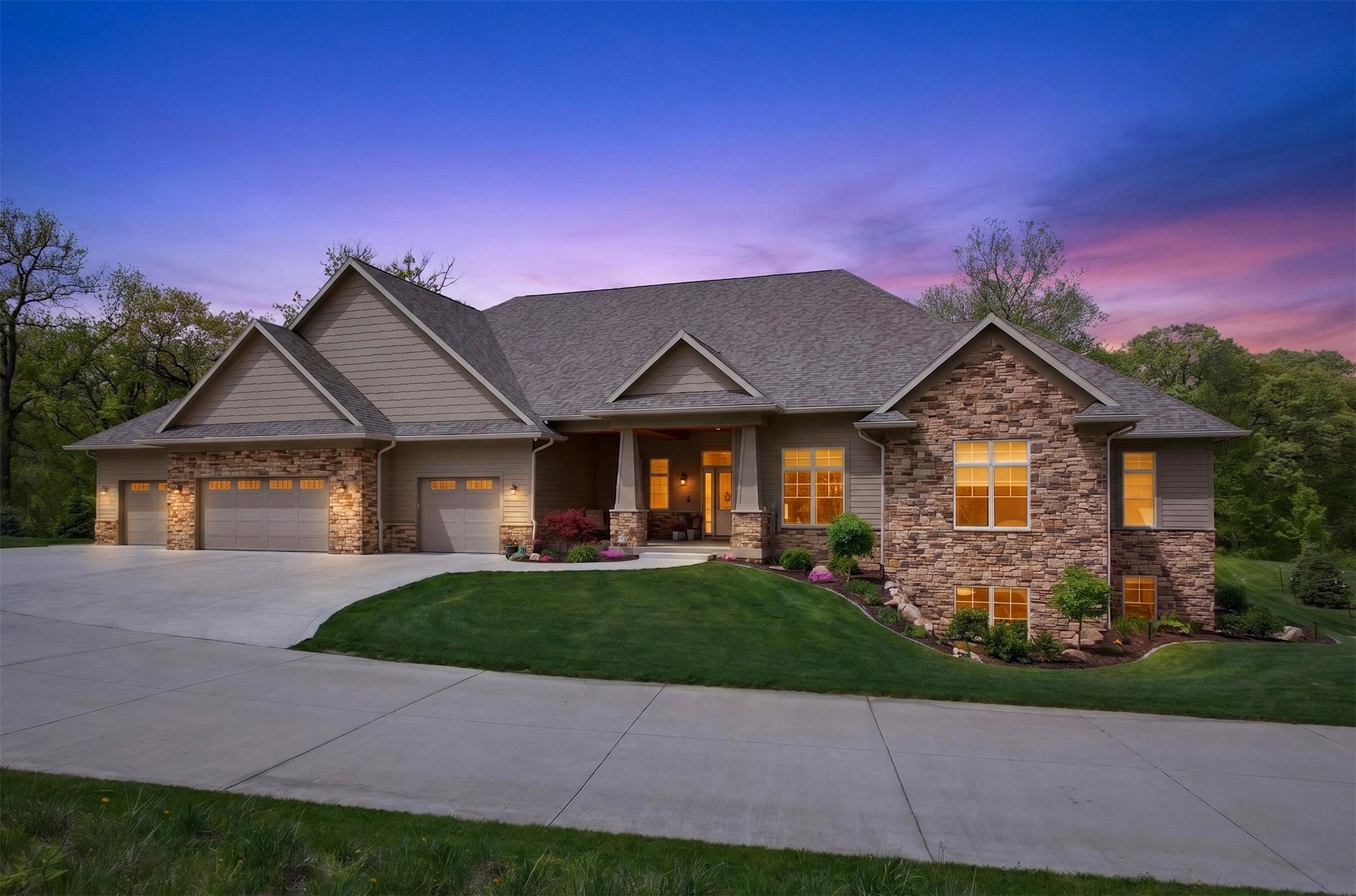 6245 Enclave Lane — photo