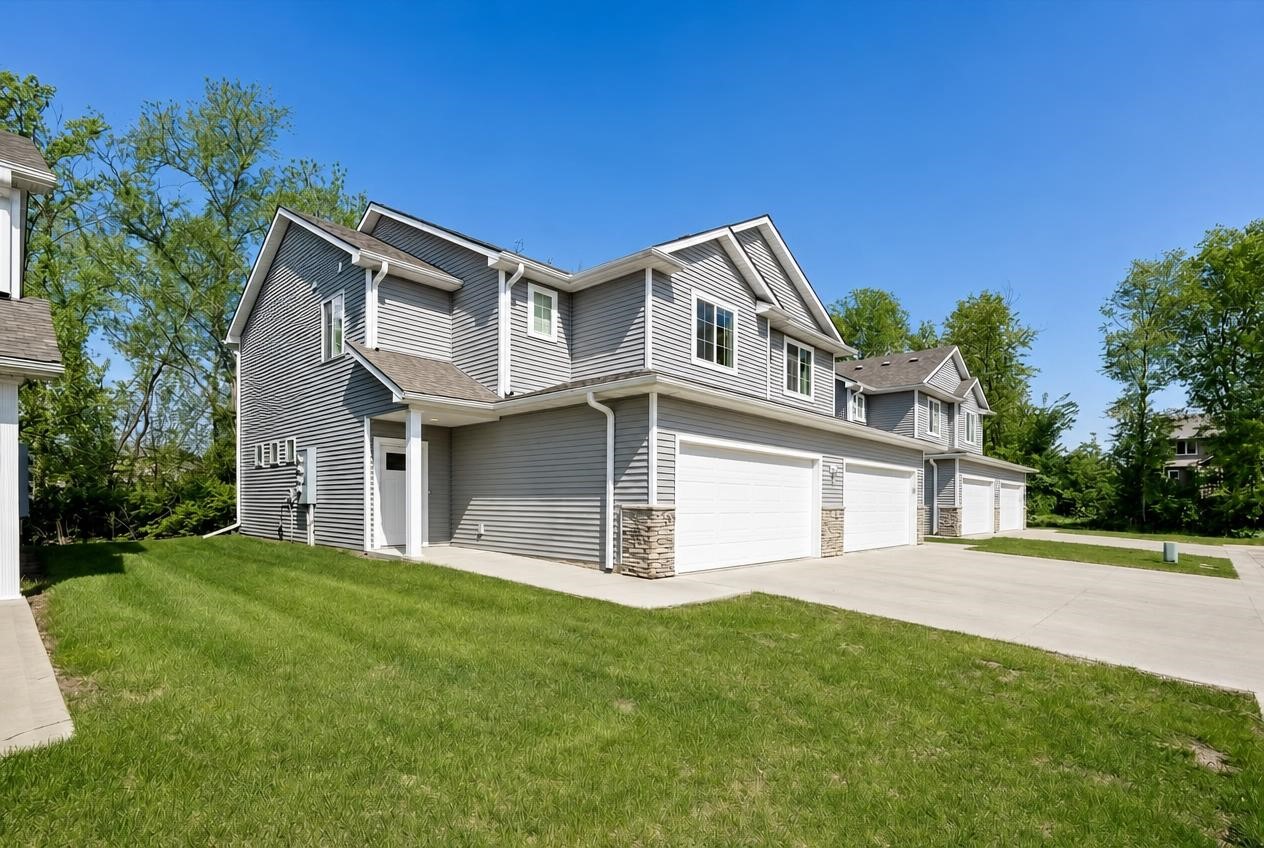 260 Amberwood Drive — photo