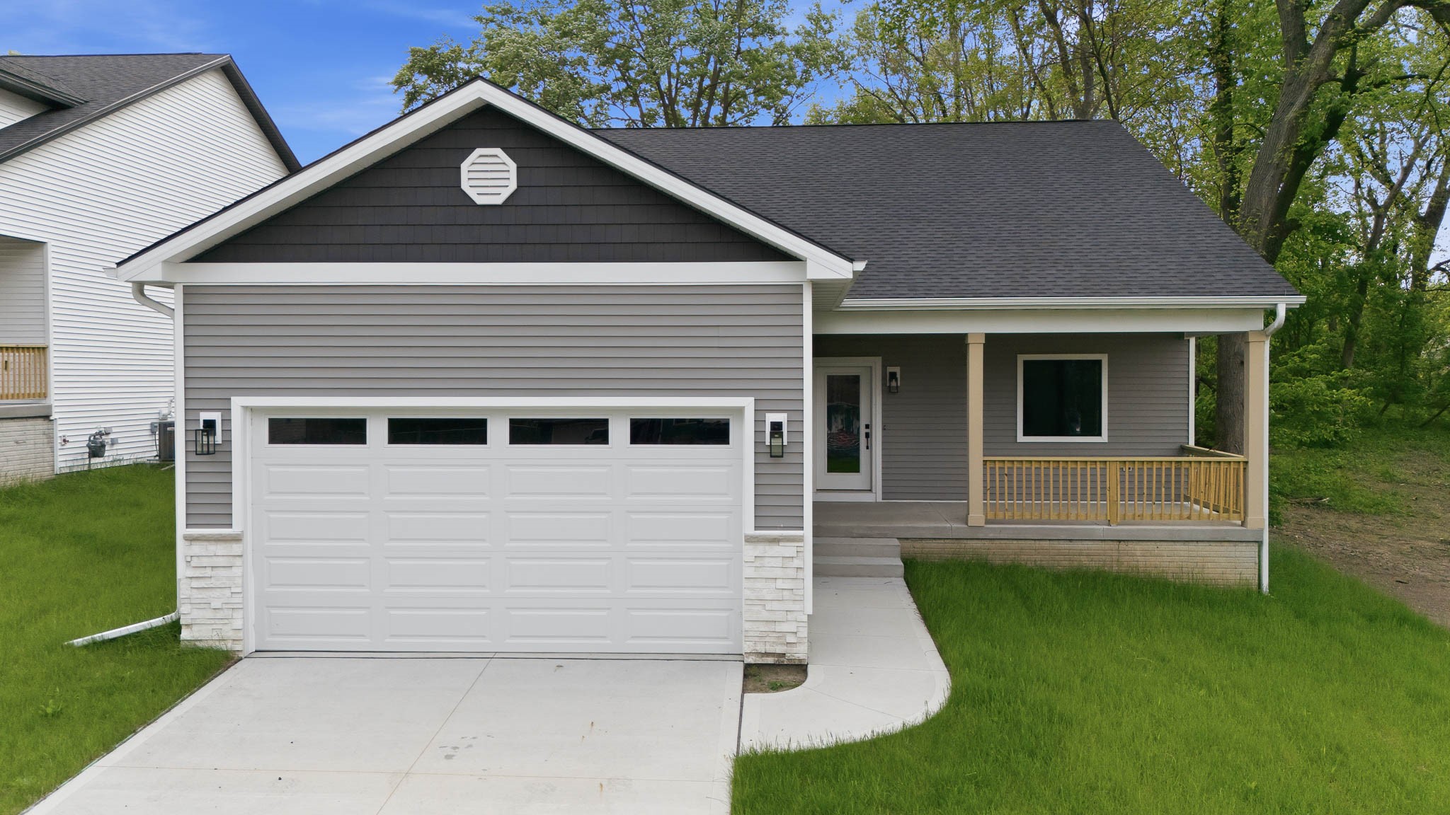 1417 Pioneer Road — photo