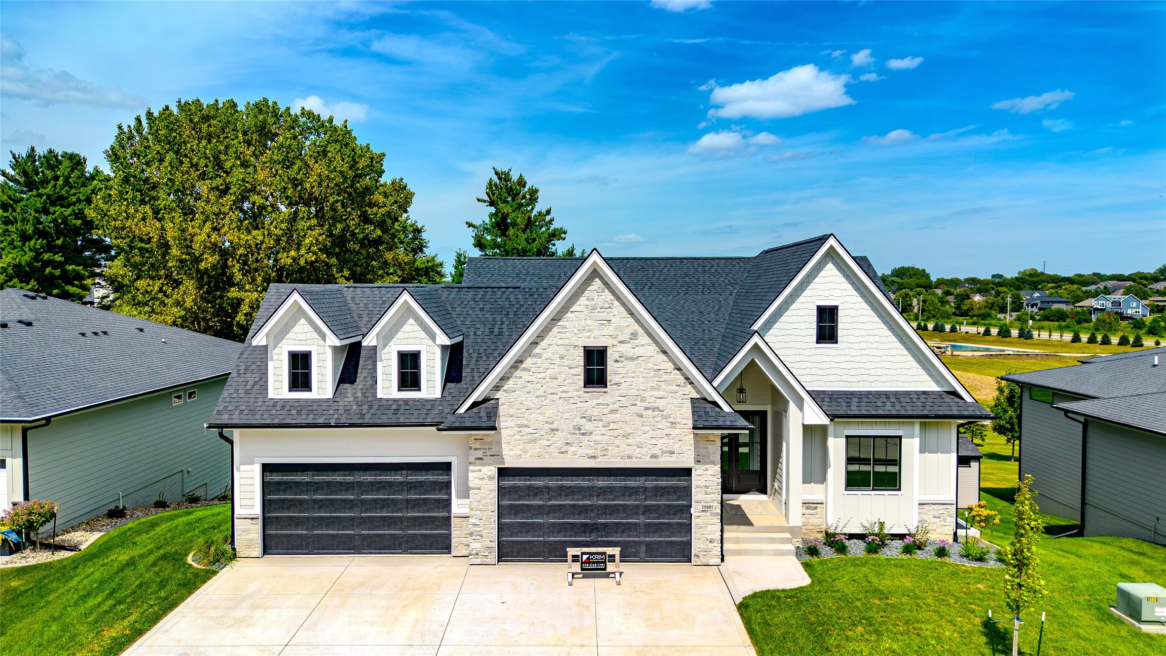 15801 Hickory Drive — photo