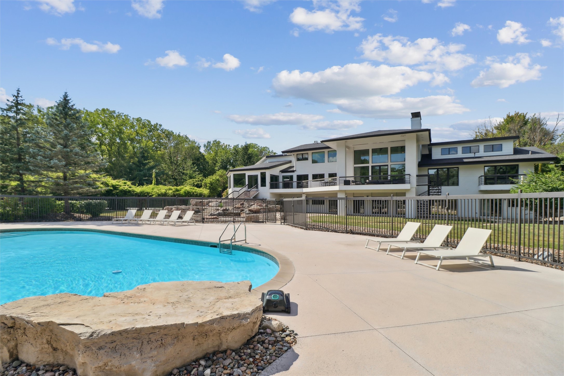 3700 Hidden Creek Drive — photo