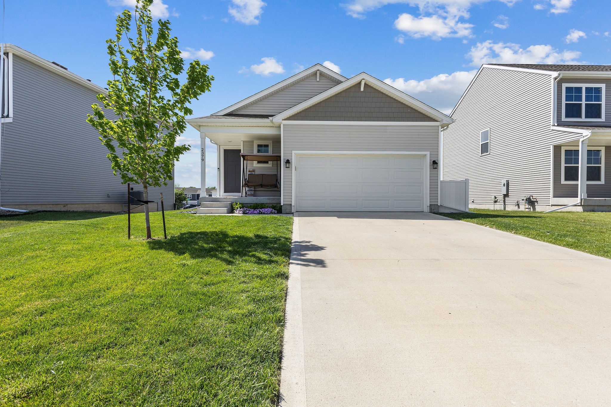 2379 SE Fox Valley Drive — photo