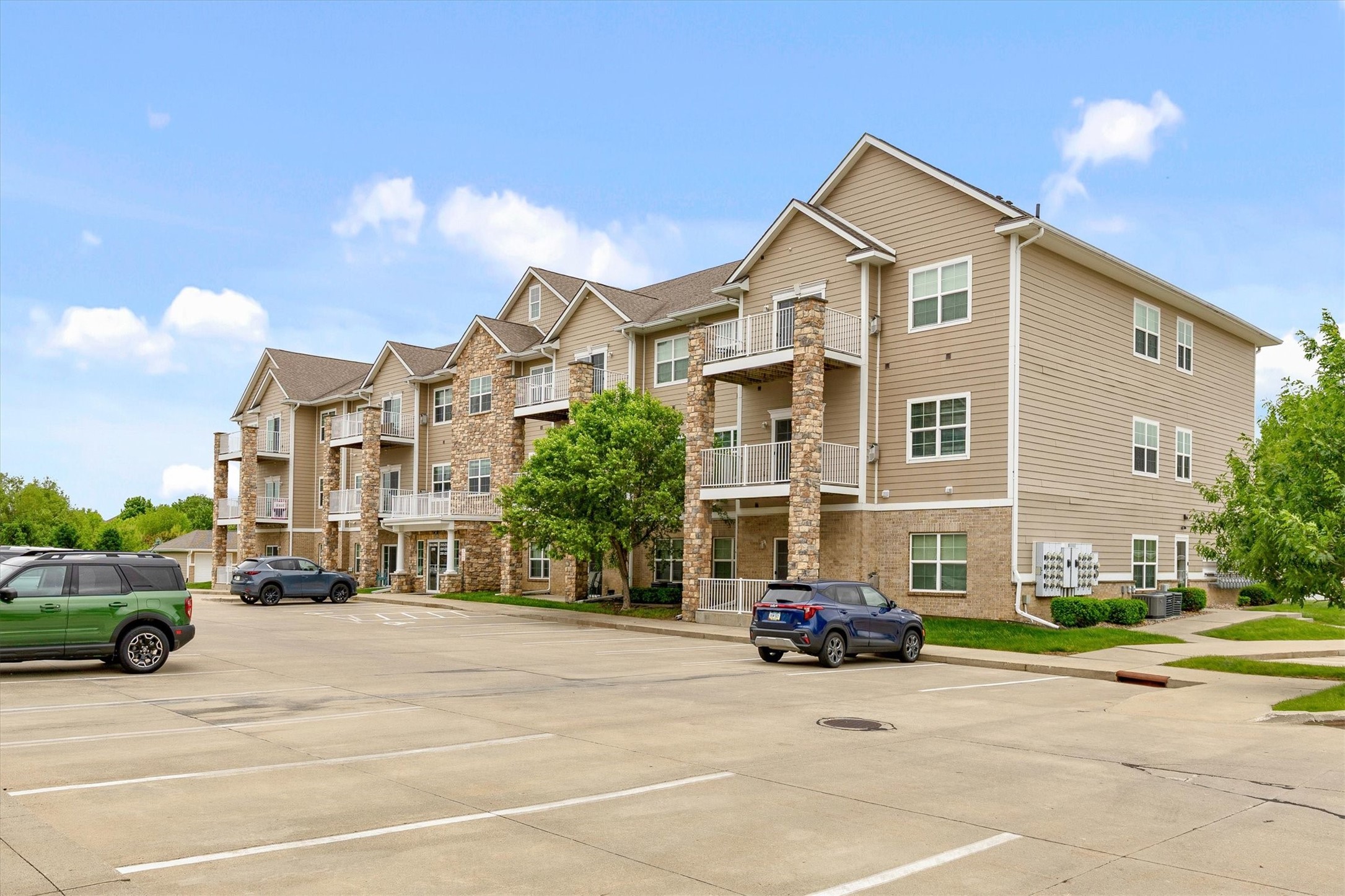8350 Ep True Parkway 2205 — photo